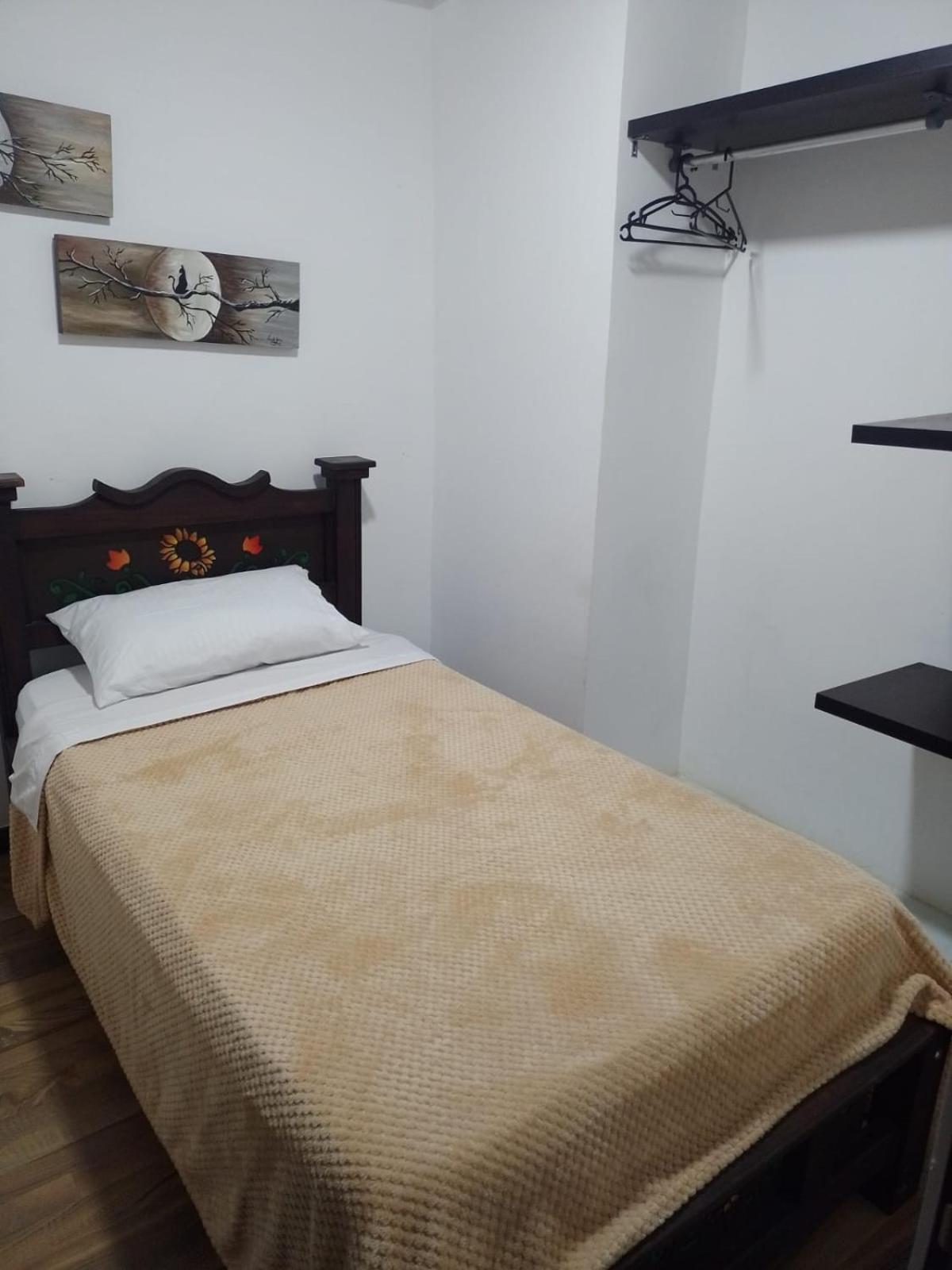 Single Room photo 1