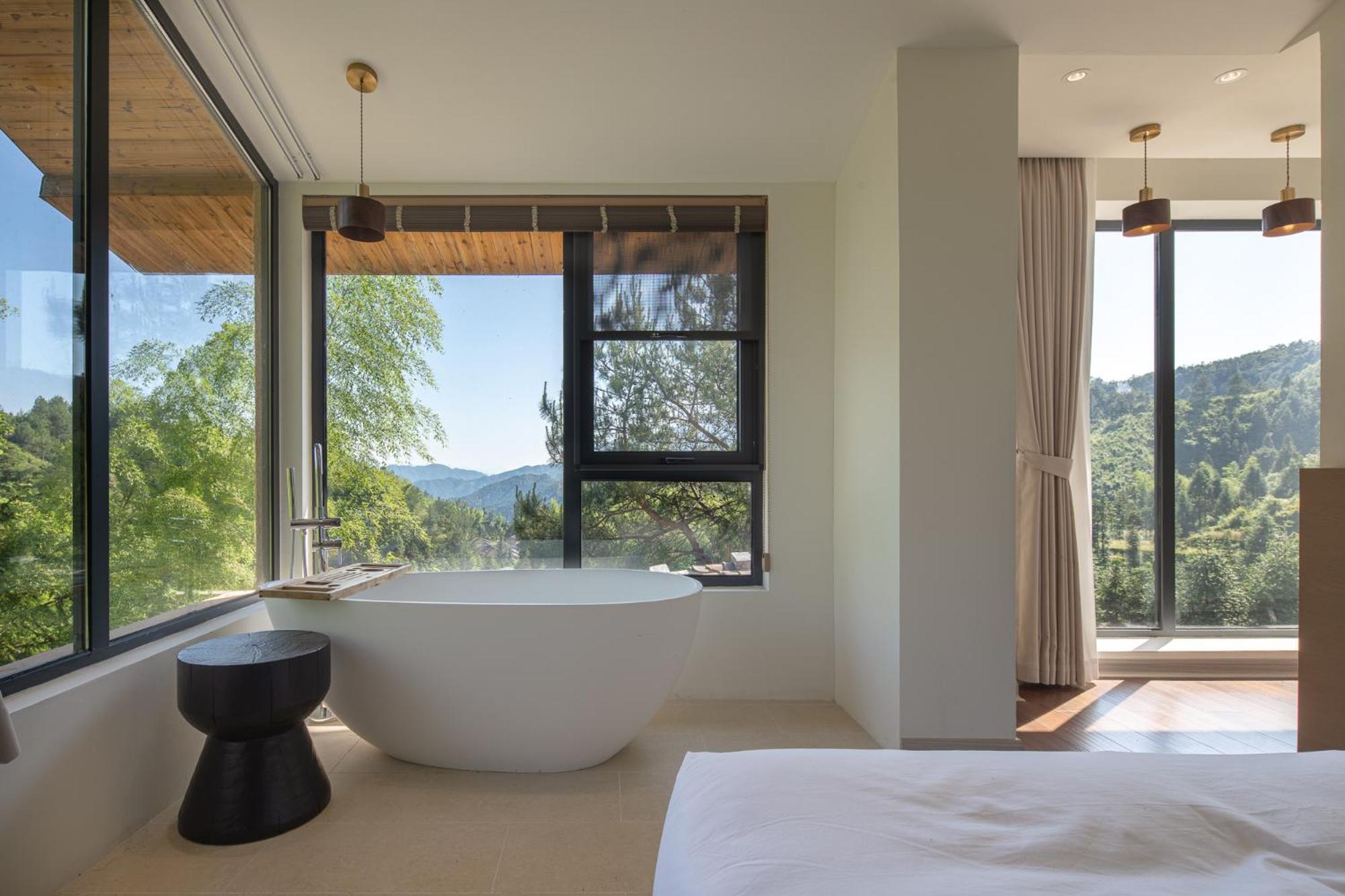 Double Room With Spa Bath photo 2
