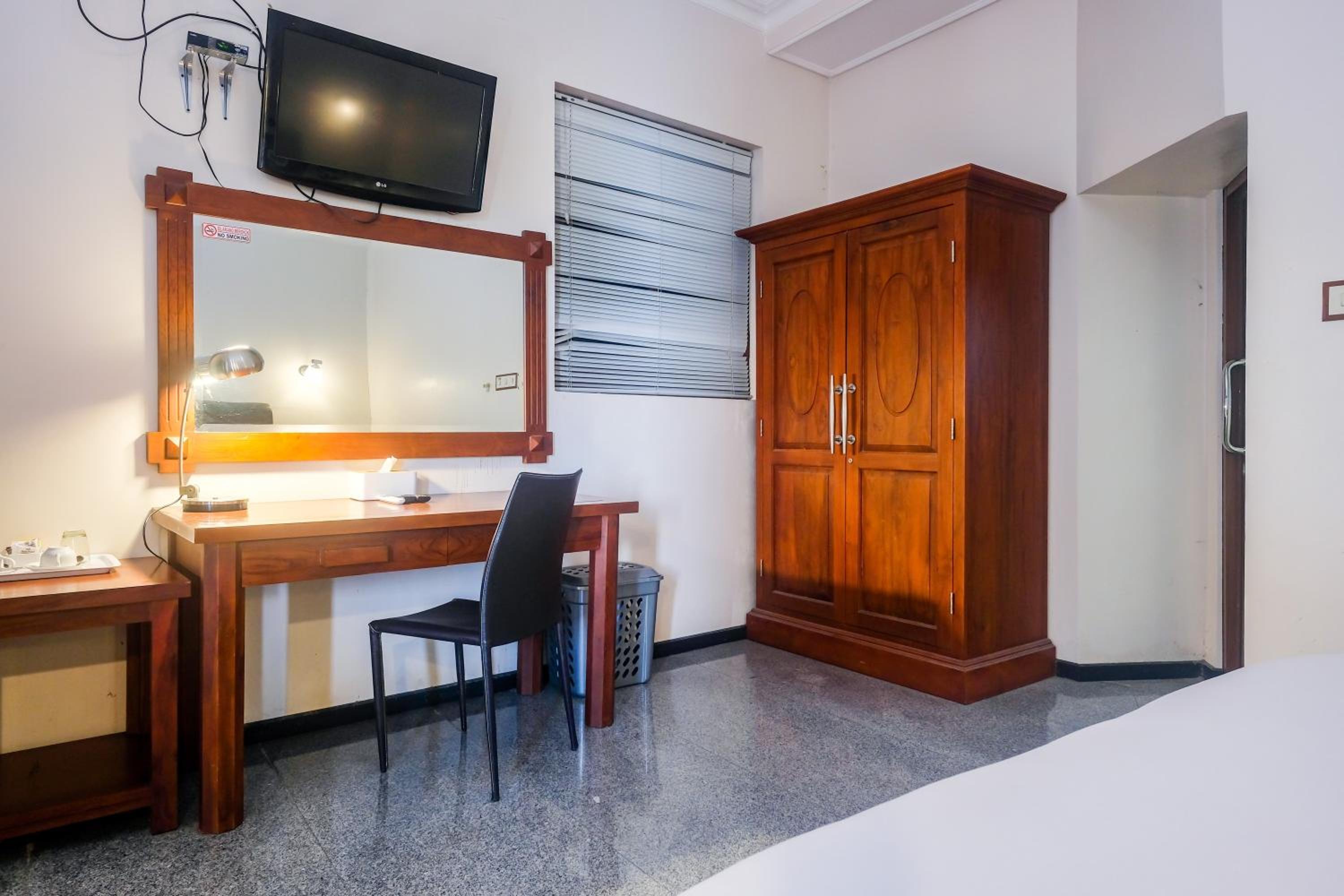 Suite - Photo 6
