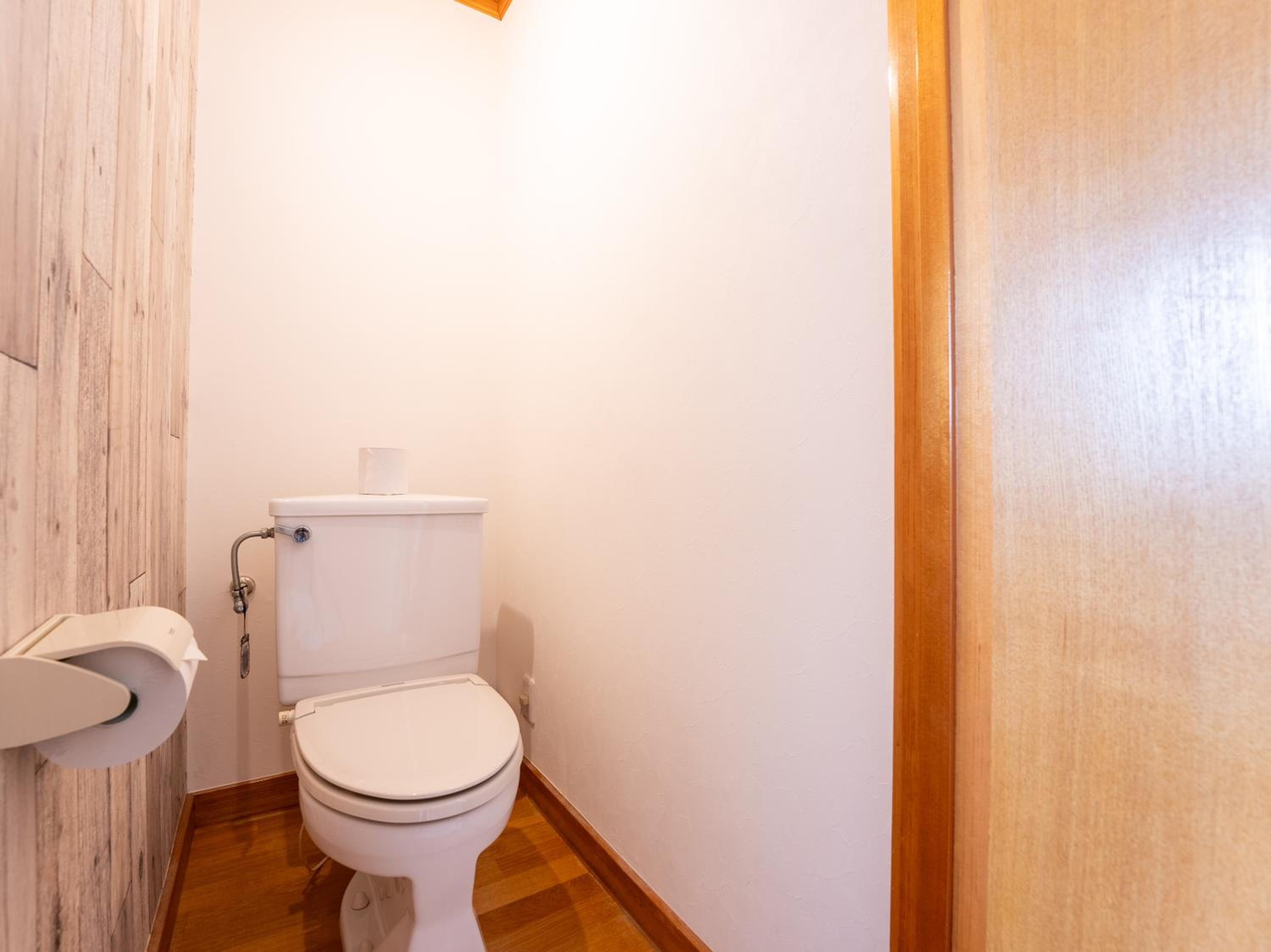 No pets allowed - Twin Room  with Shared Bathroom - Non-Smoking　ペット不可【禁煙】ペンション 2ベットルーム　 - Photo 7