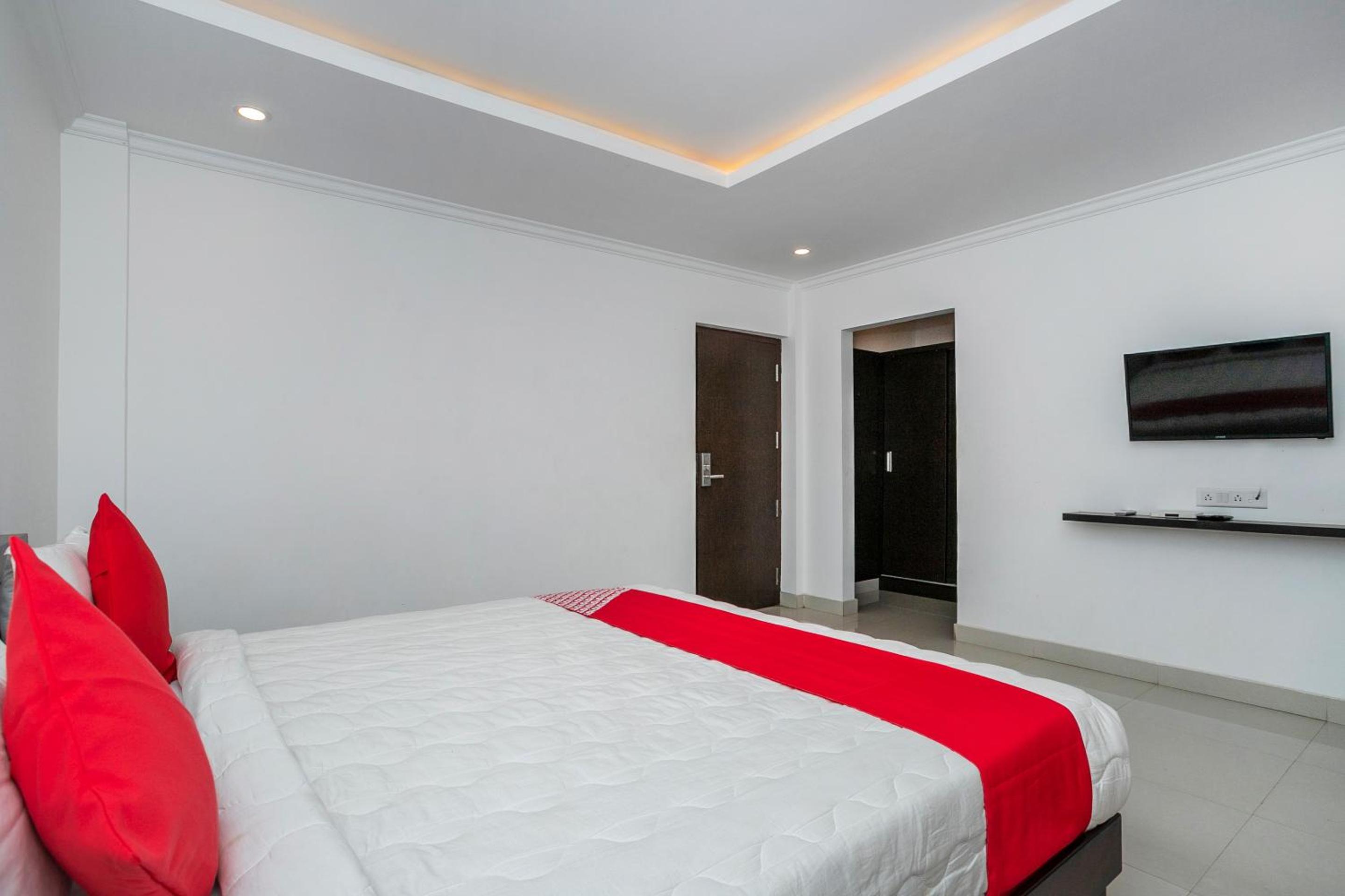 Standard Double Room photo 3