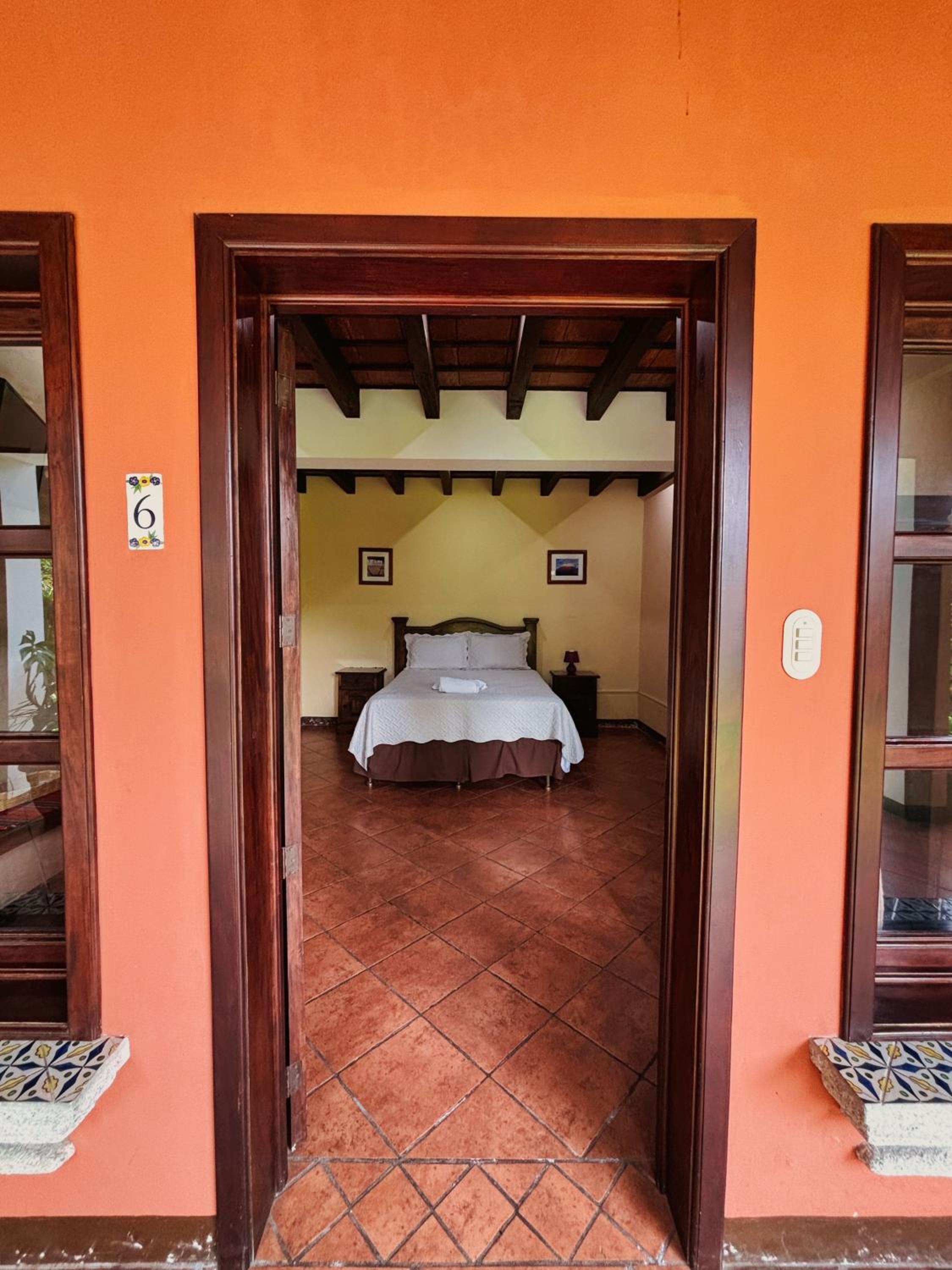 Queen Room with Garden View photo 2