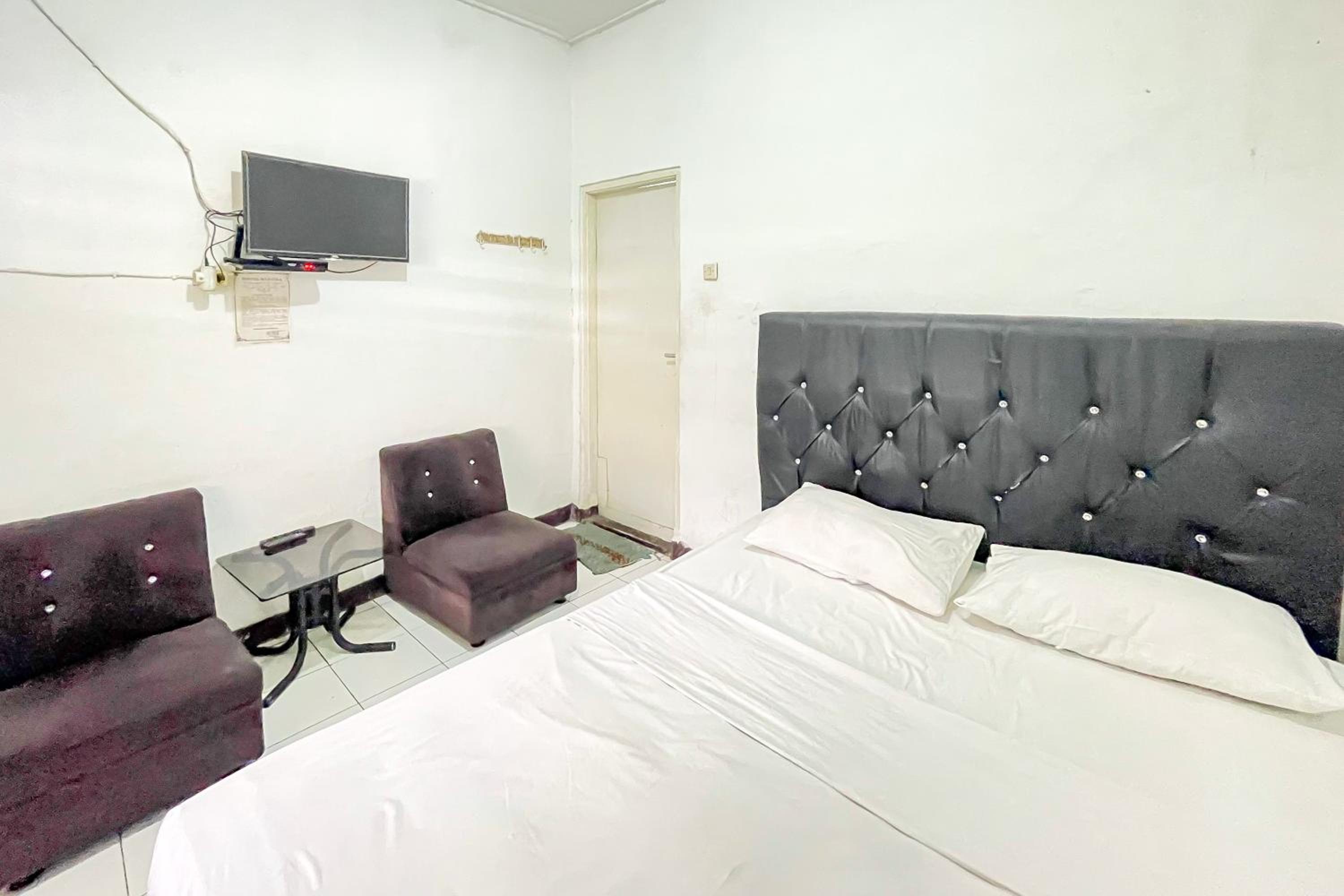 Standard Double Room photo 2