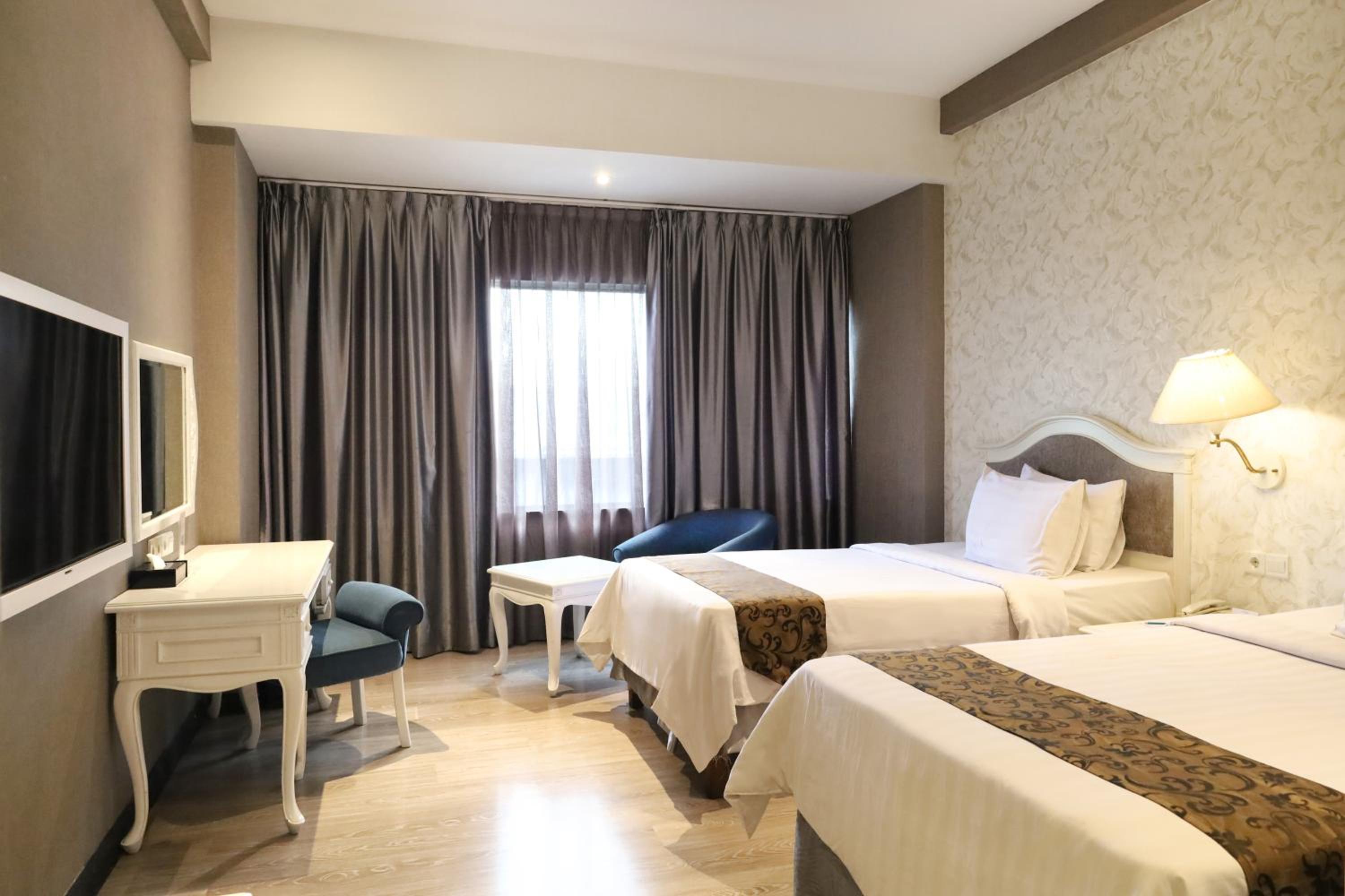 Superior Deluxe Twin Room photo 1