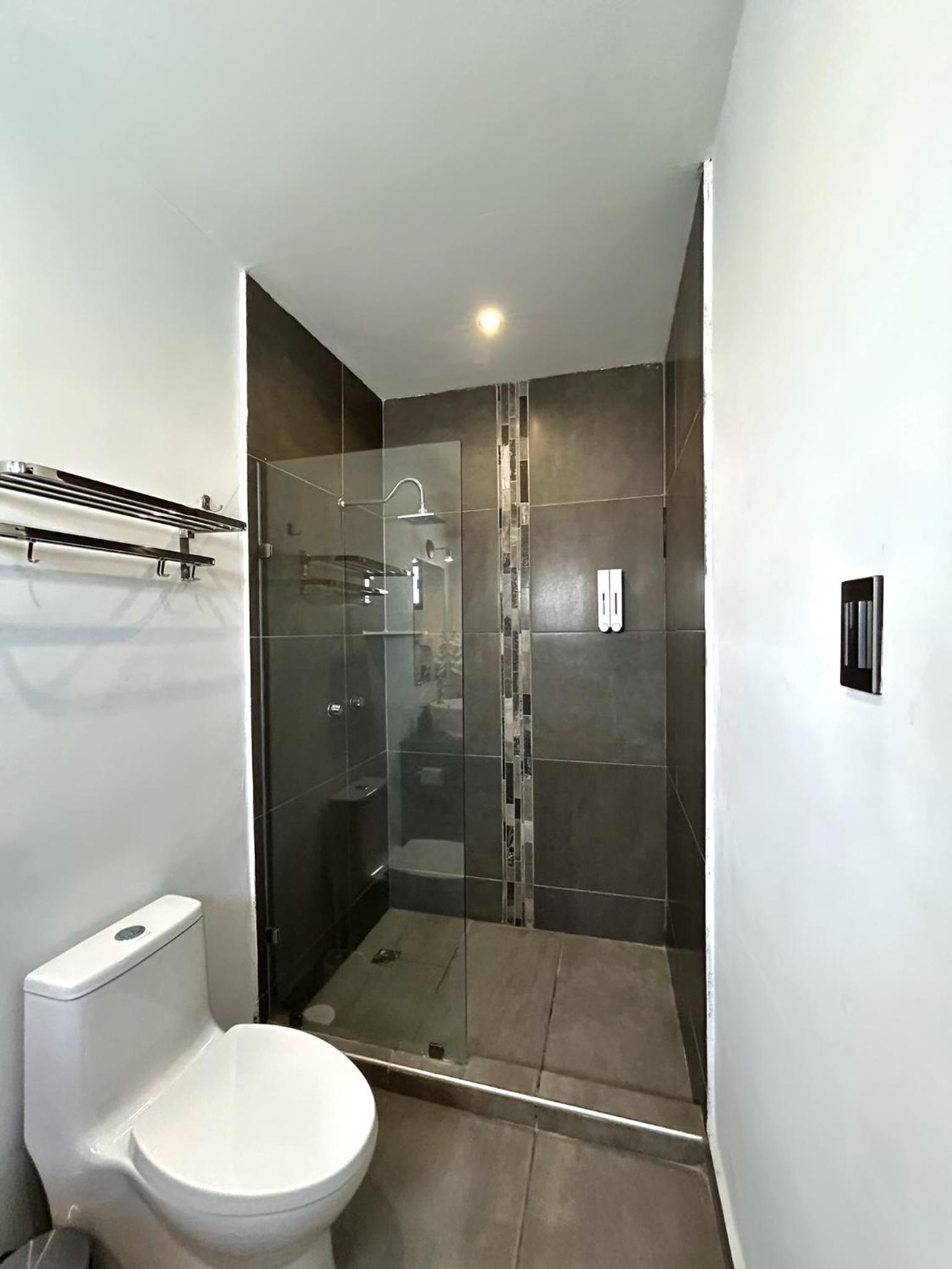 Double Room - Photo 31