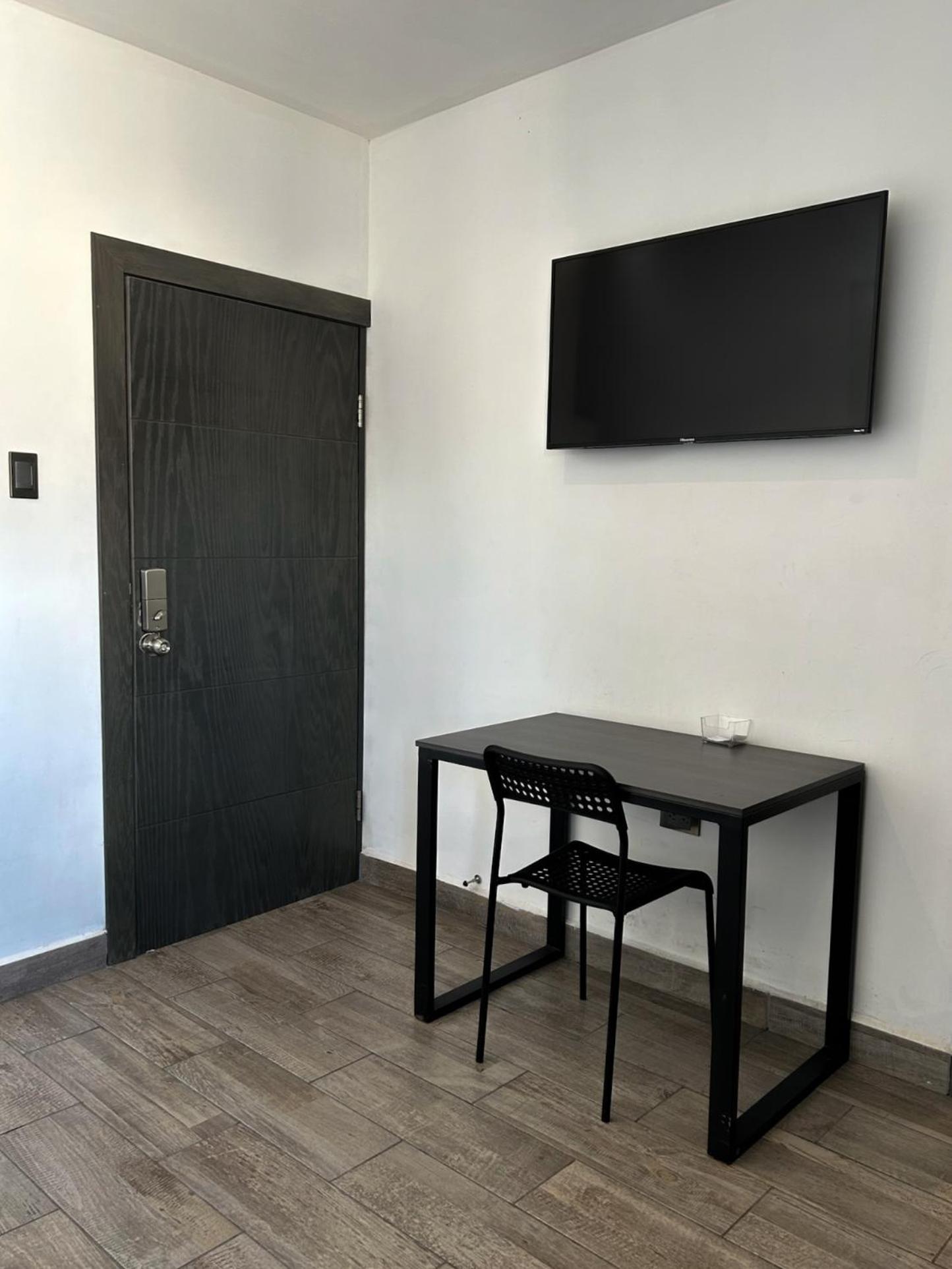 Double Room - Photo 24