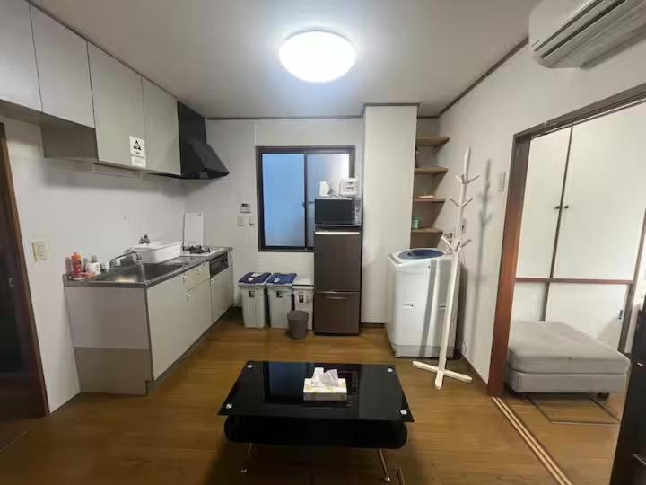 Three-Bedroom Apartment photo 2