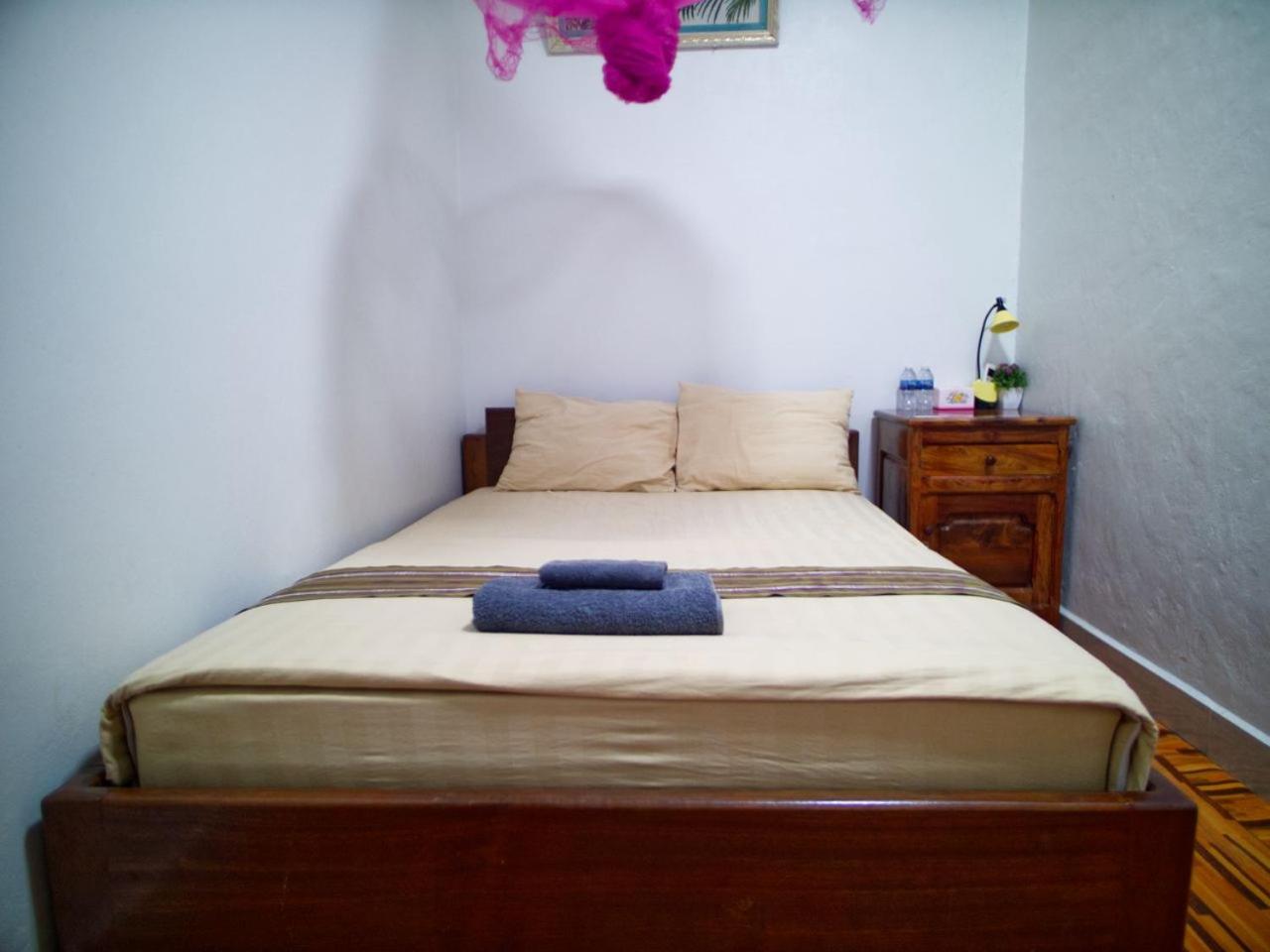 Large Single Room photo 2