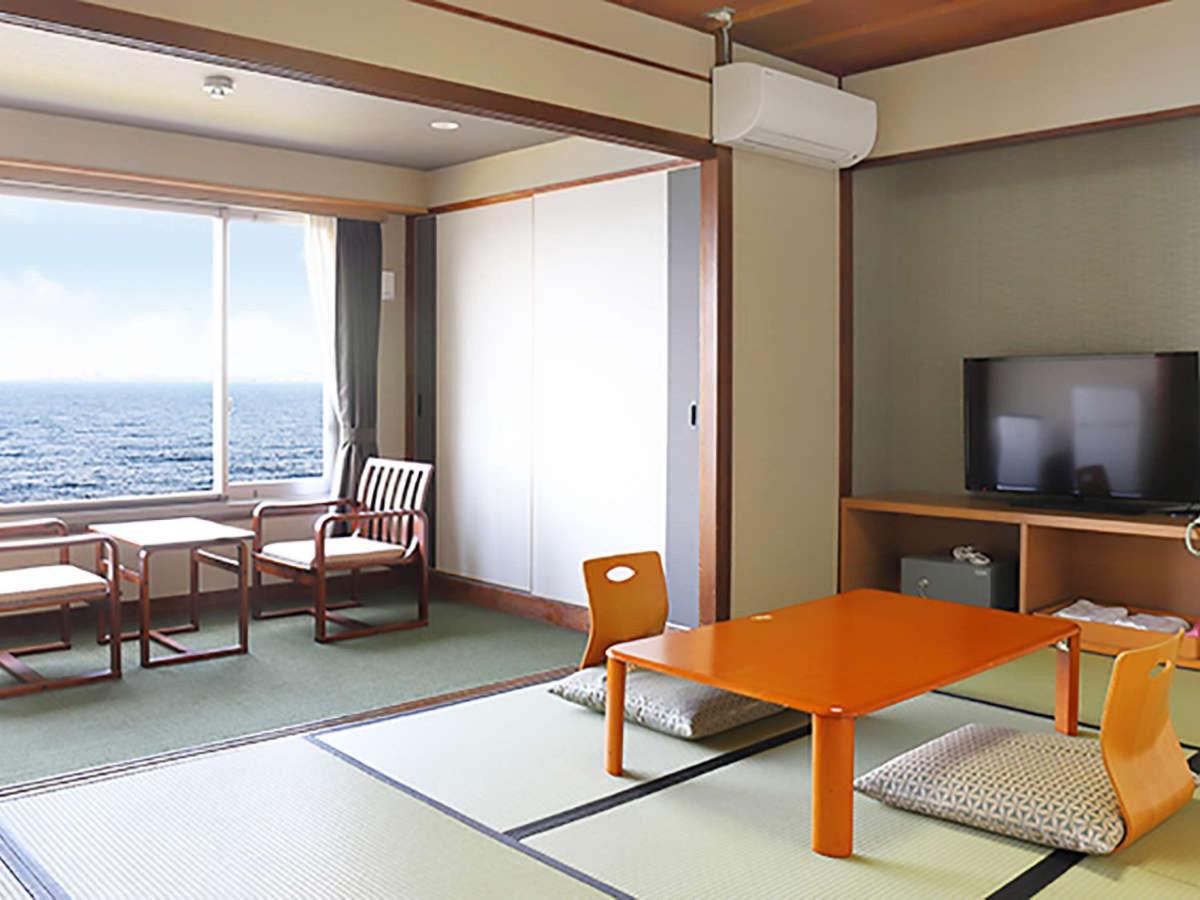 Economy Japanese-Style Room - Shared Bathroom - Non-Smoking photo 1