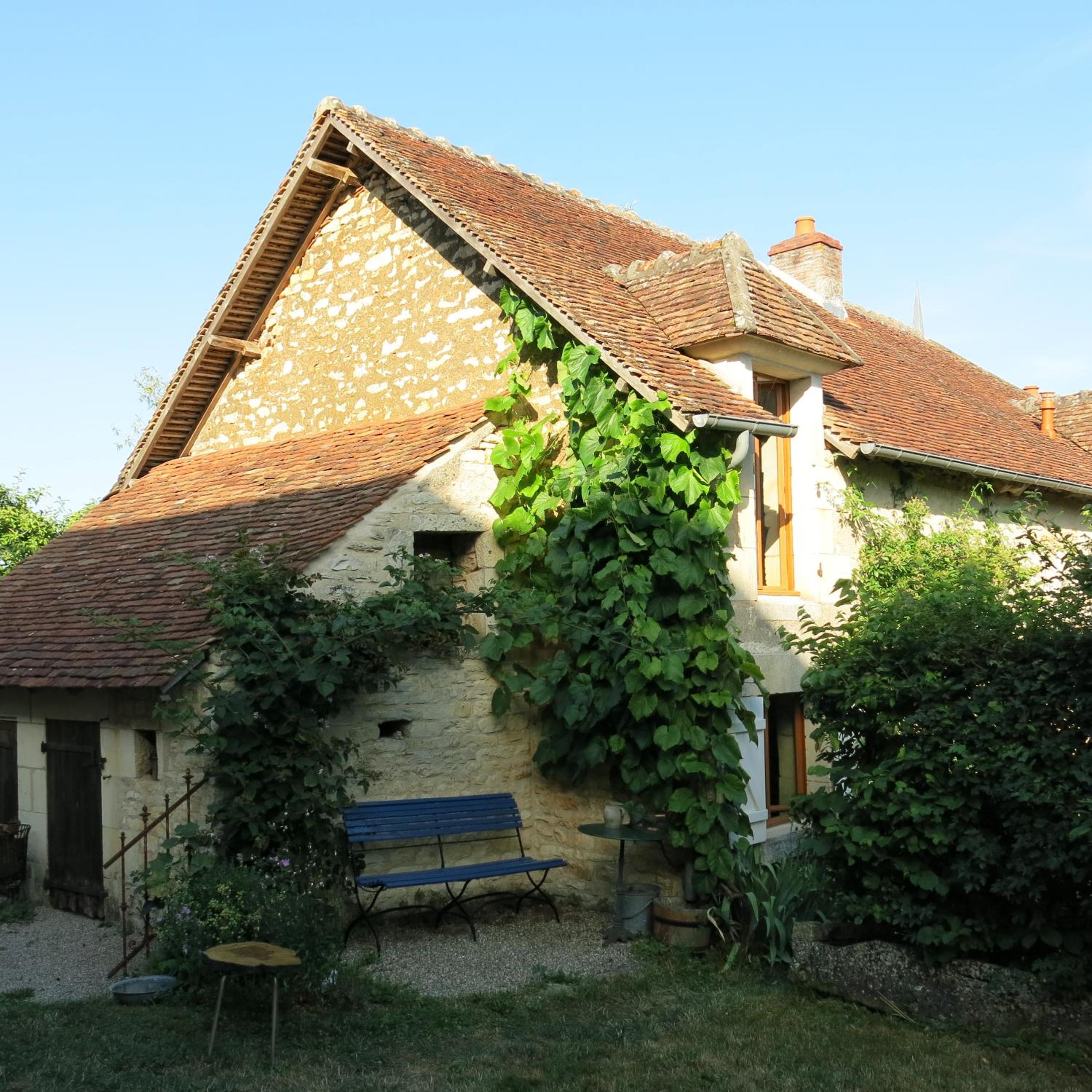 Two-Bedroom House photo 3