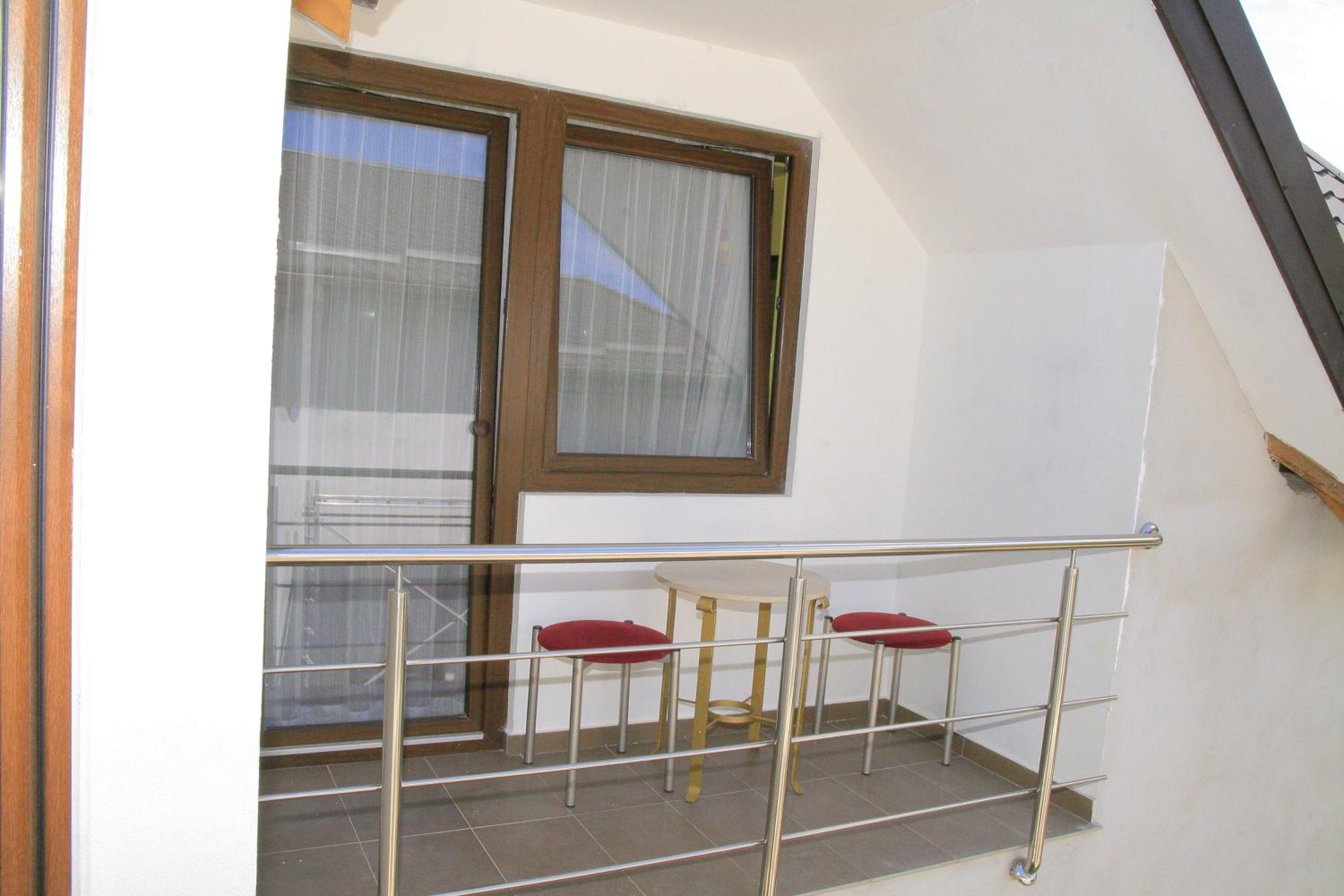 Double or Twin Room - Photo 9