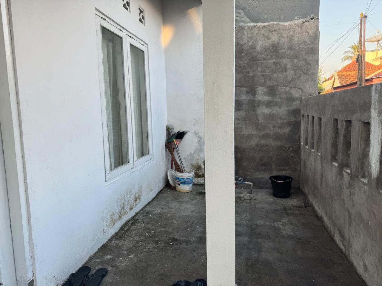 One-Bedroom House photo 2