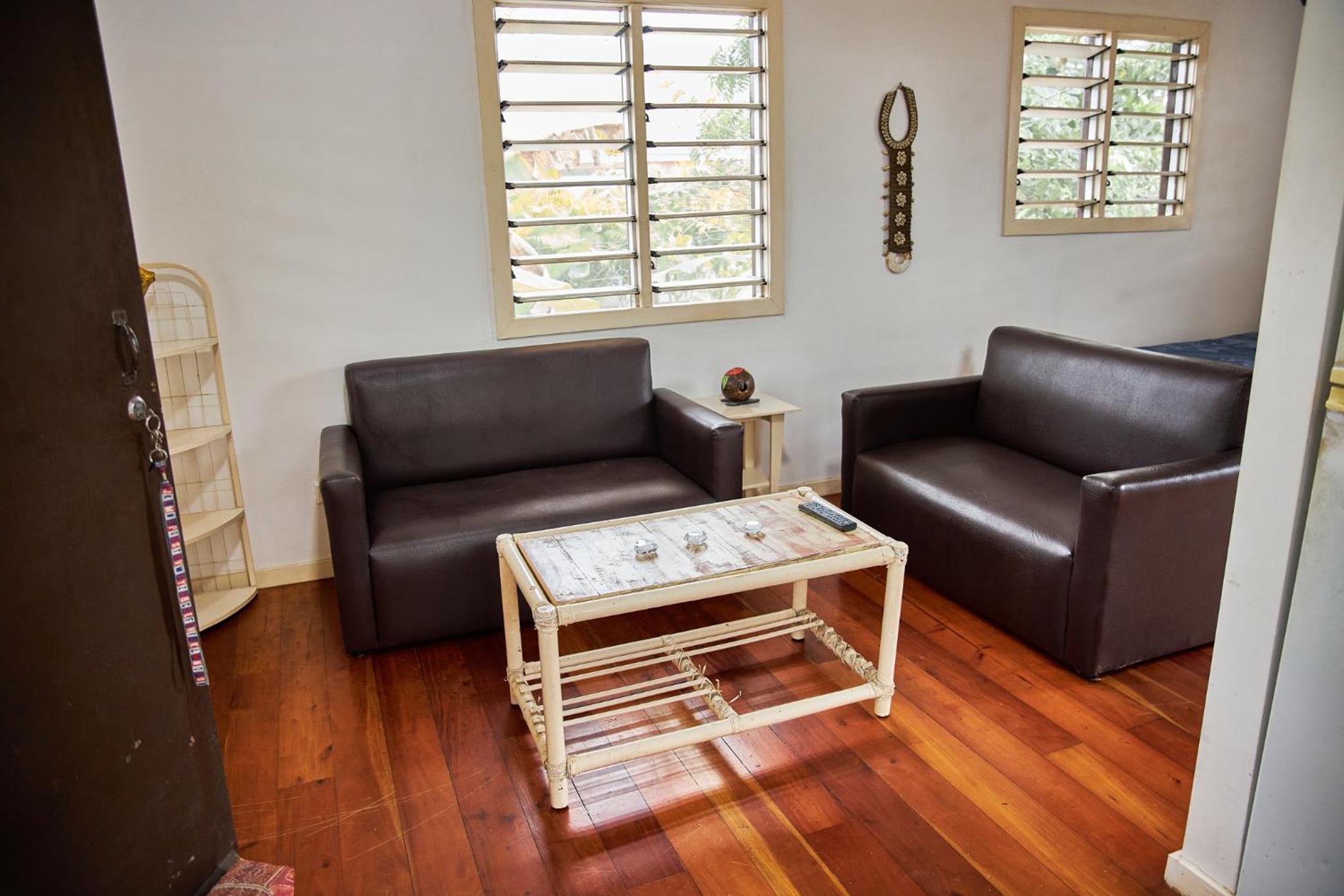One-Bedroom House photo 3