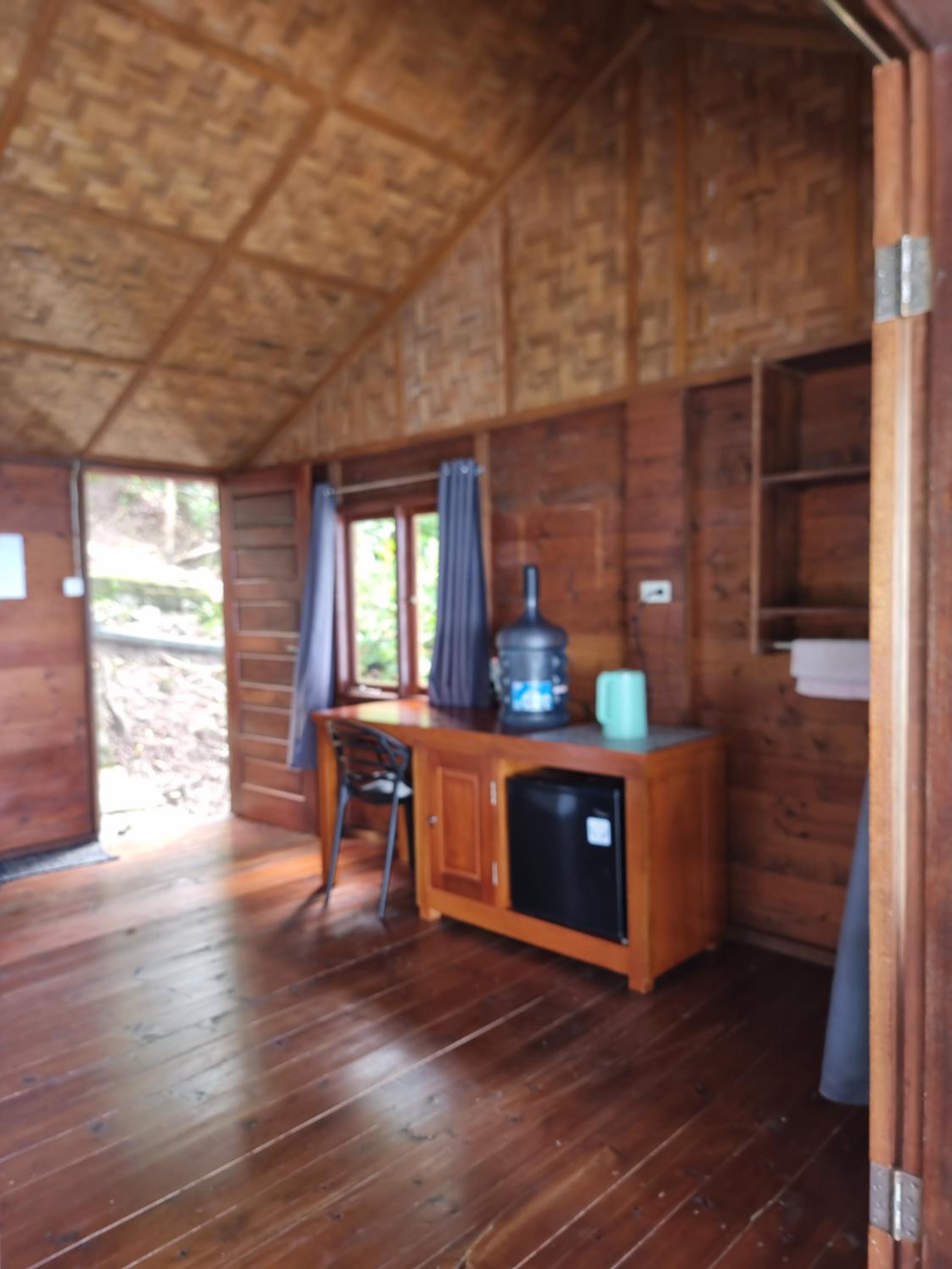 Superior Bungalow photo 2