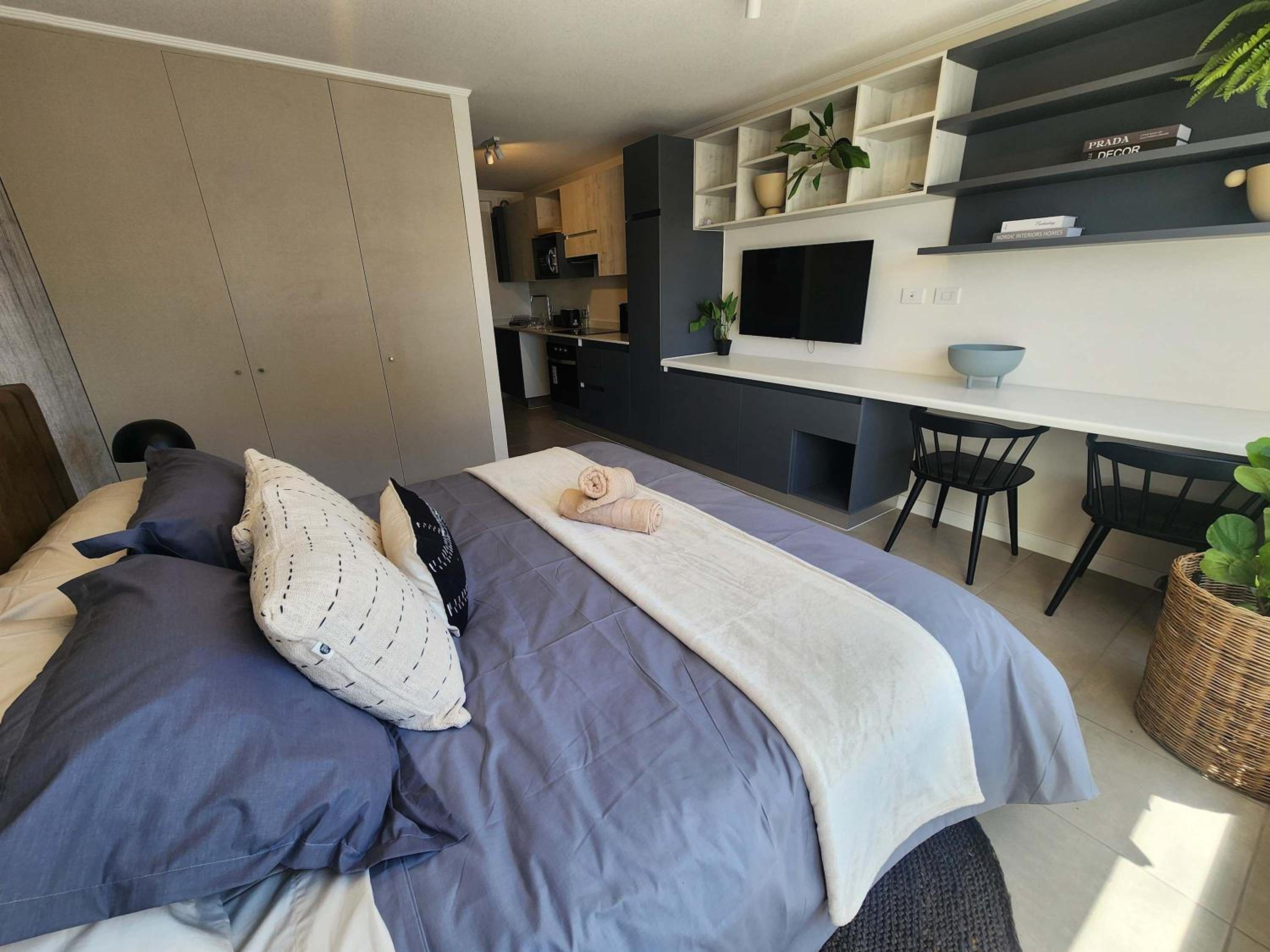Apartment photo 1