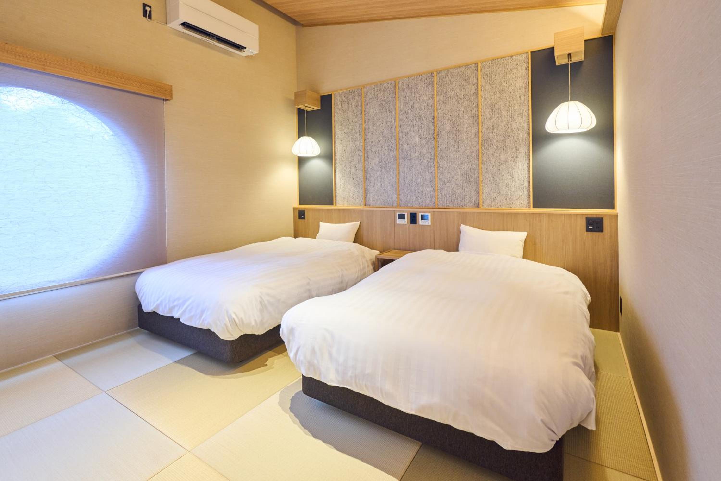 Twin Room with Private Bathroom