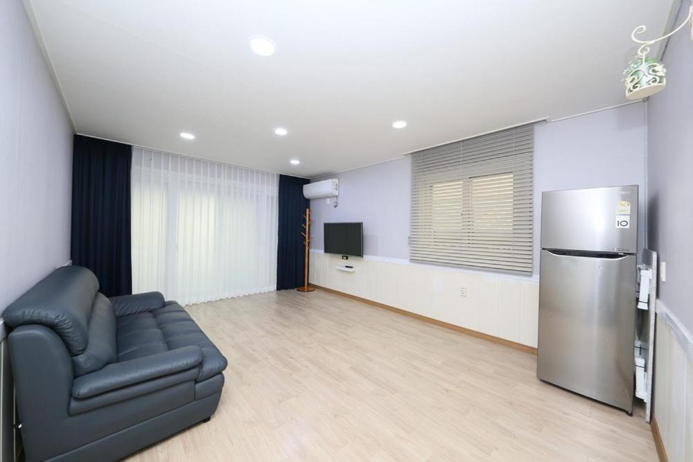 quadruple room 2 photo 1