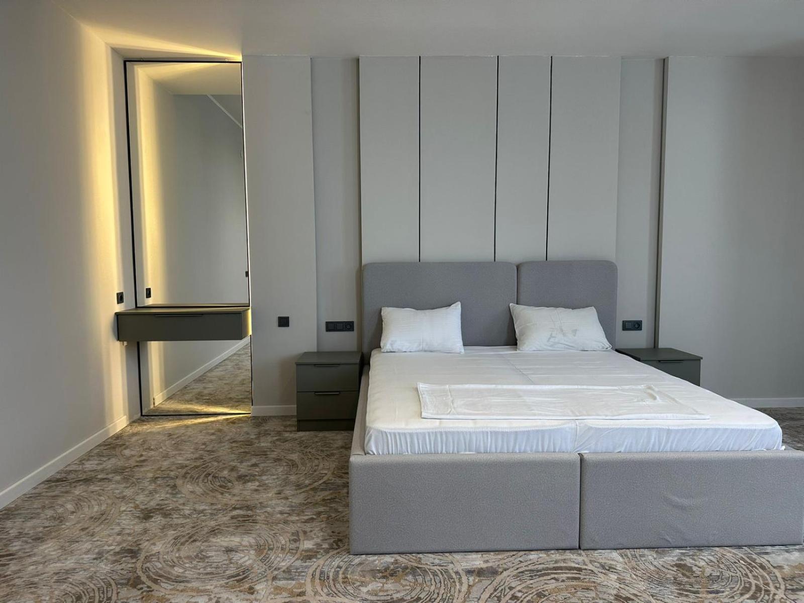 Suite With City View photo 2