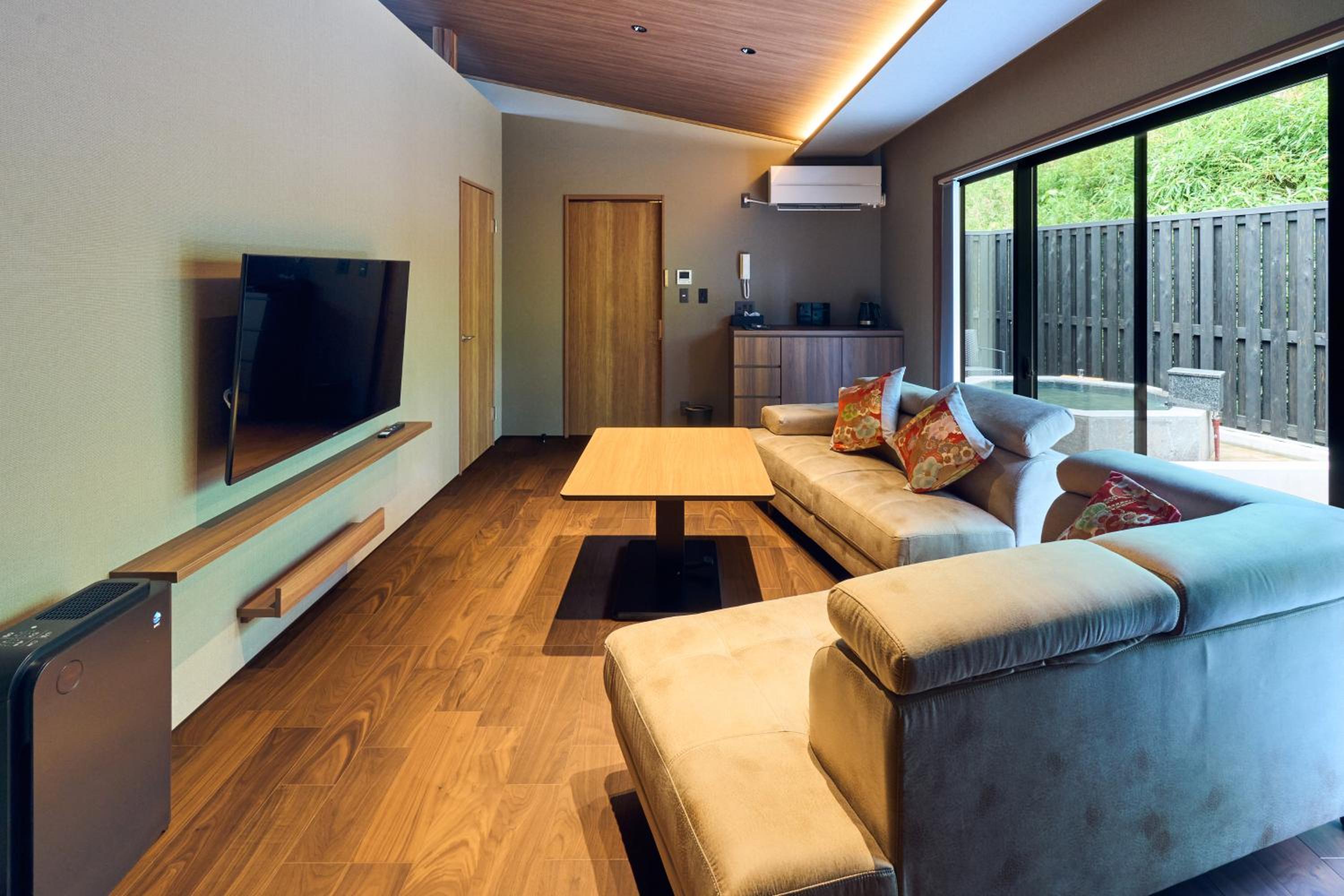 Junior Suite with Terrace