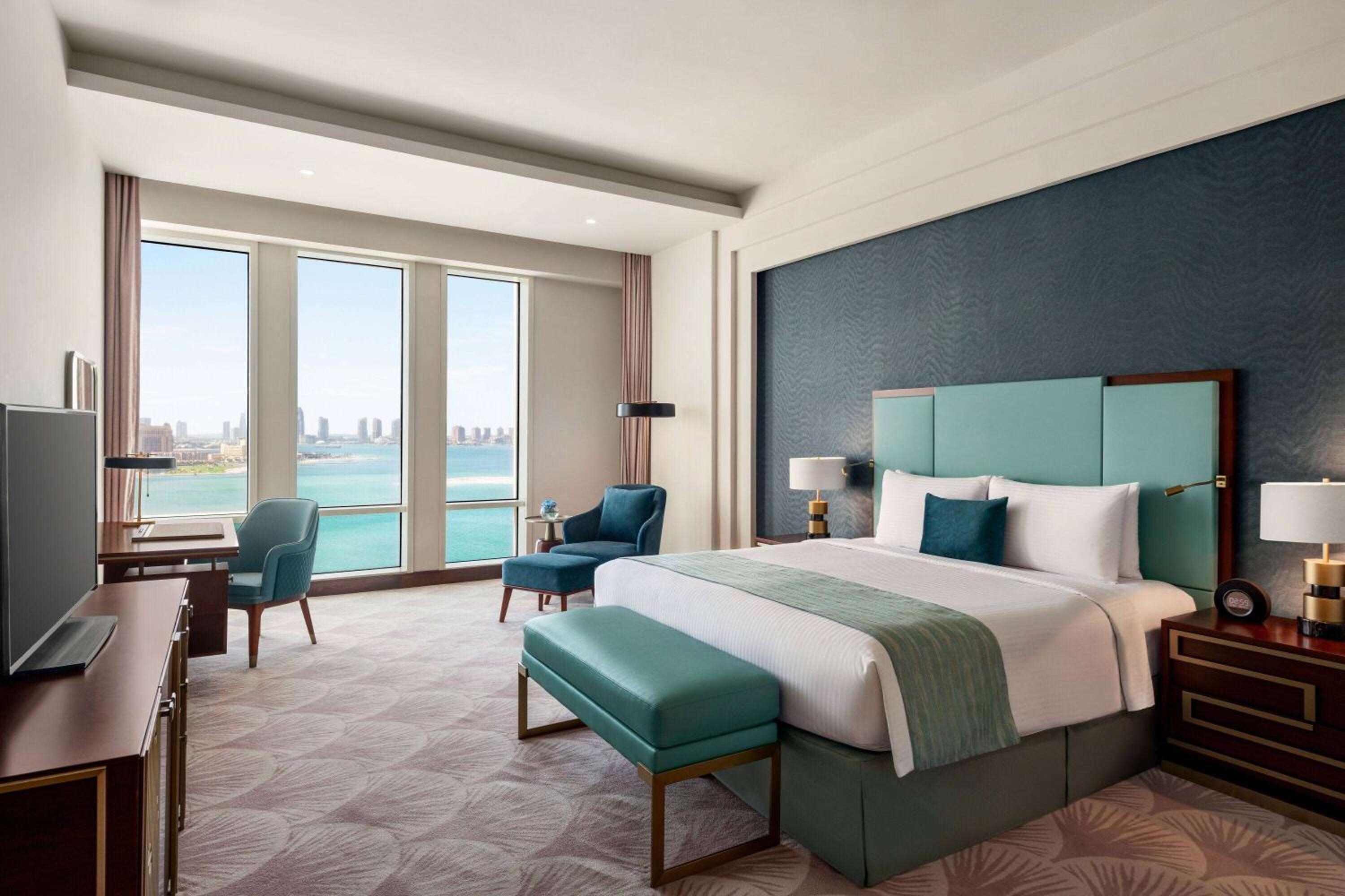Deluxe King Room - Sea View - Photo 4