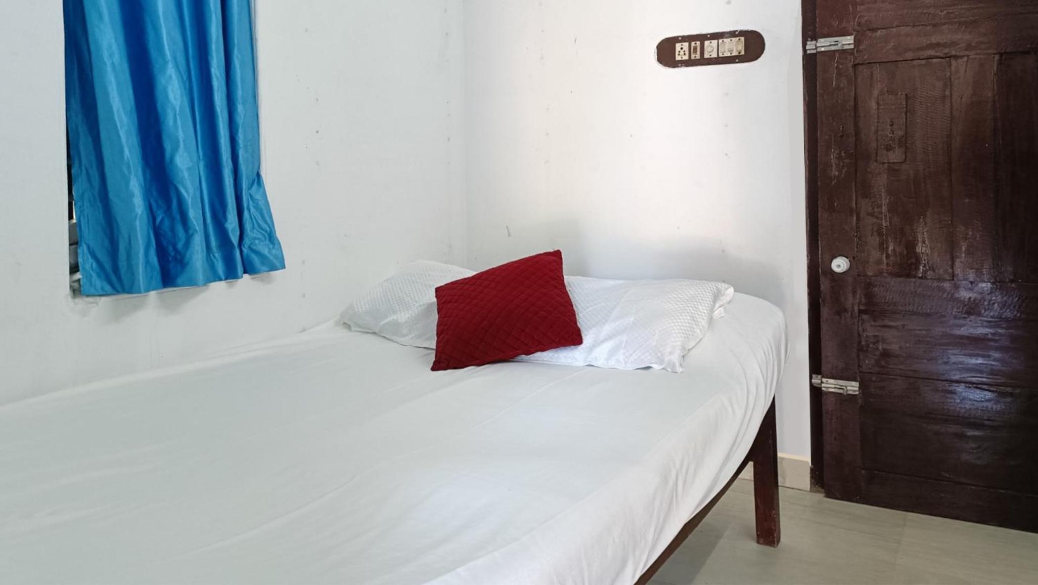 Double Room With Shared Toilet photo 2