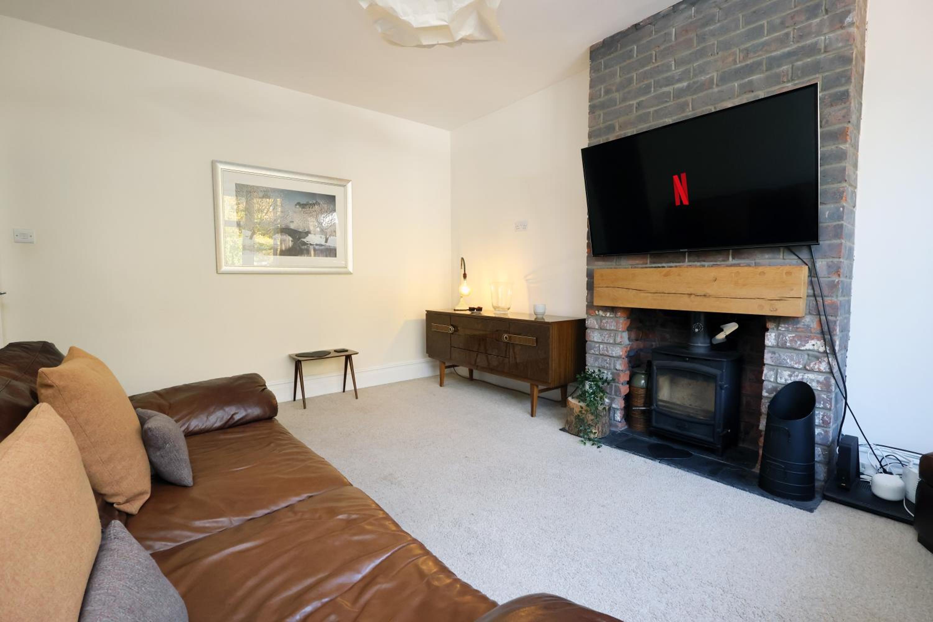 Four-Bedroom House photo 2