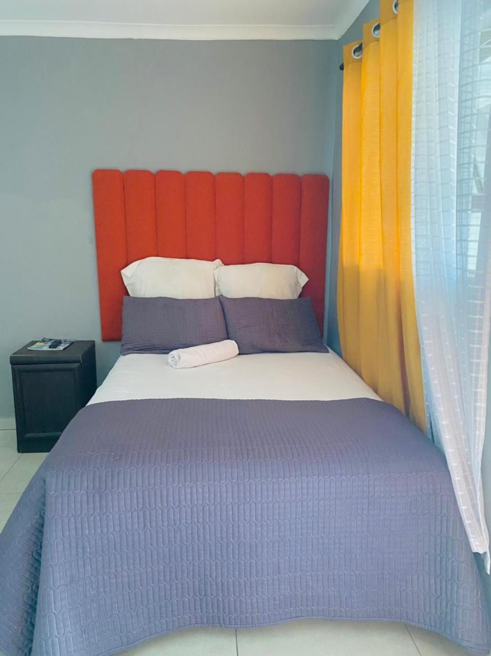 Budget Double Room photo 2