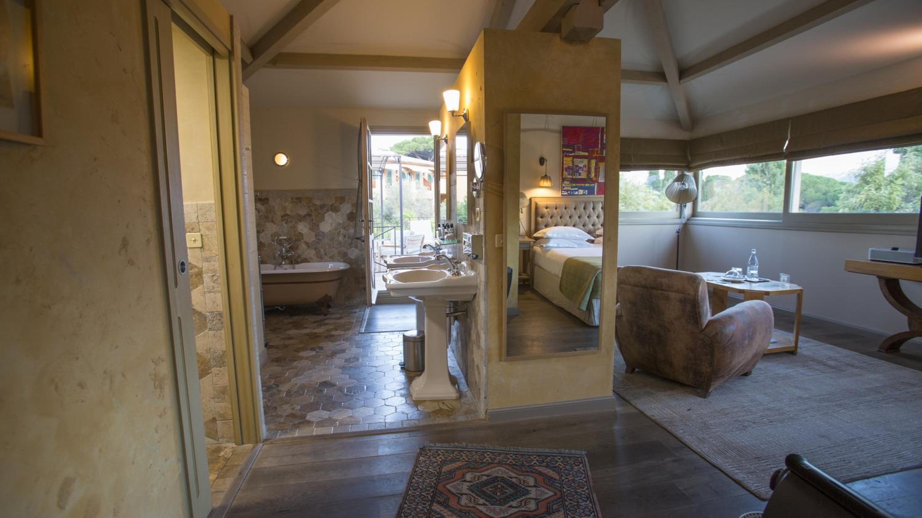 Suite Grande Demeure - Garden View - Photo 5