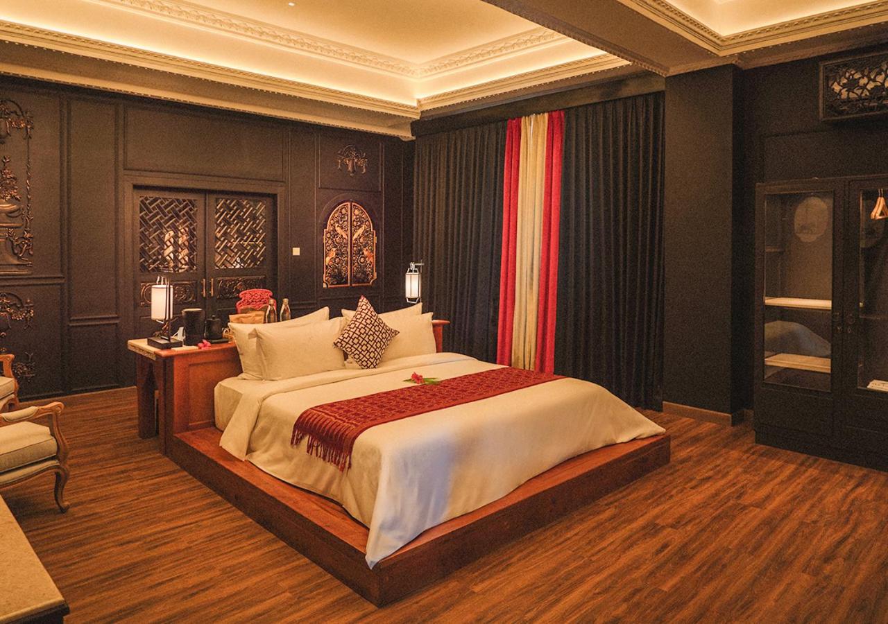 Concubine Suites with Signature Afternoon Tea