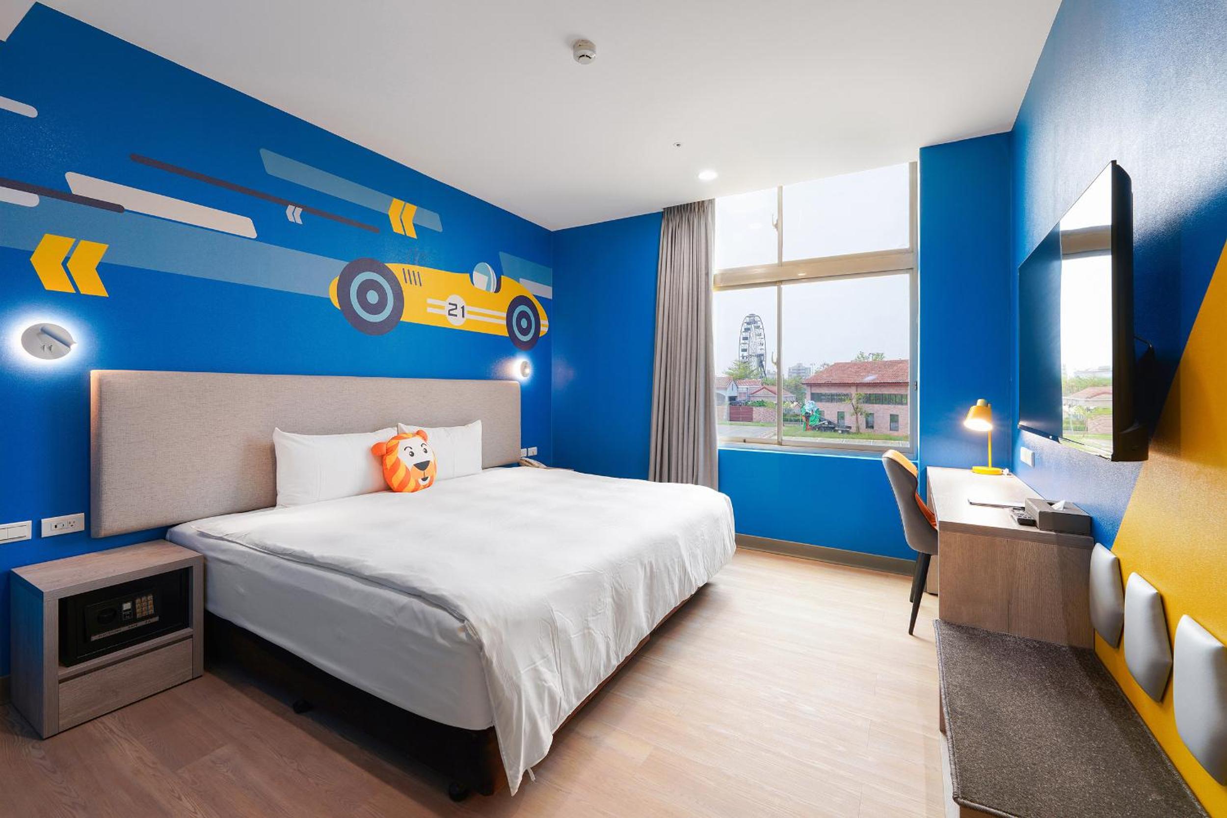 Theme Double Room photo 3