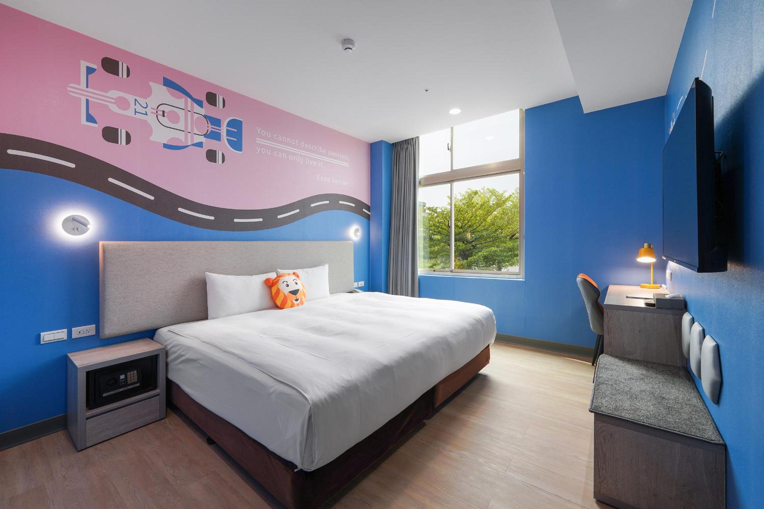 Theme Double Room photo 2