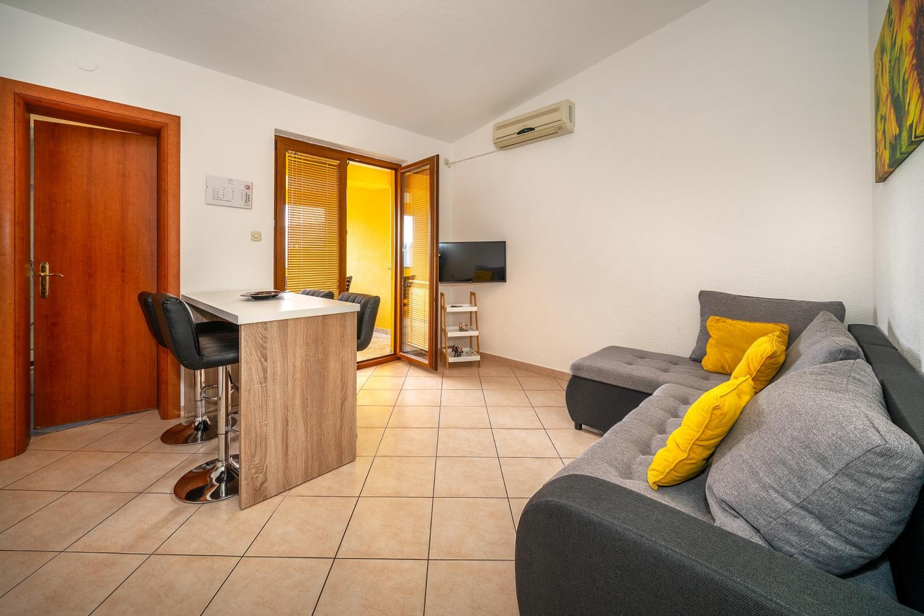 Apartment with Sea View photo 1
