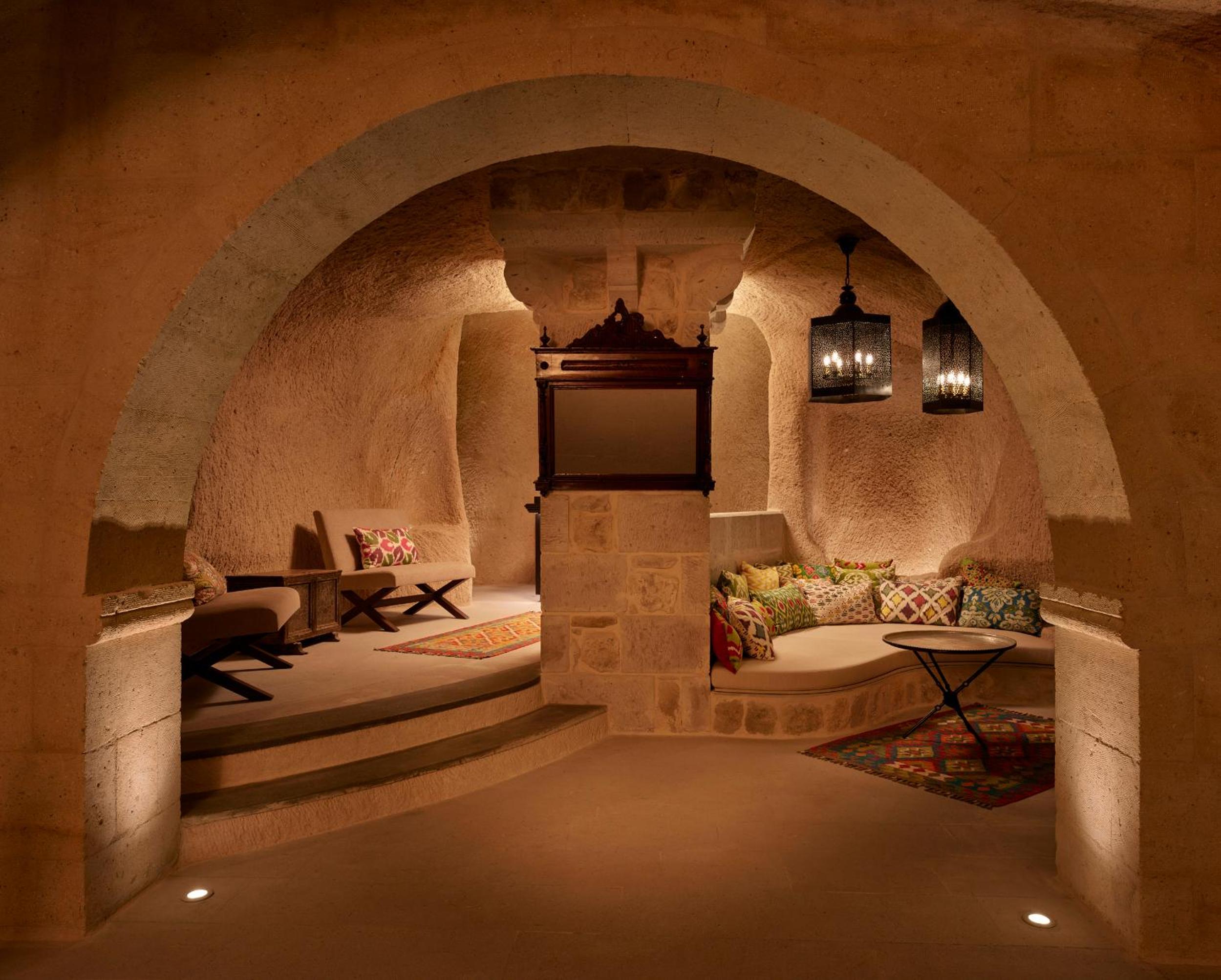 Splendid Cave Suite (Non Smoking) photo 1