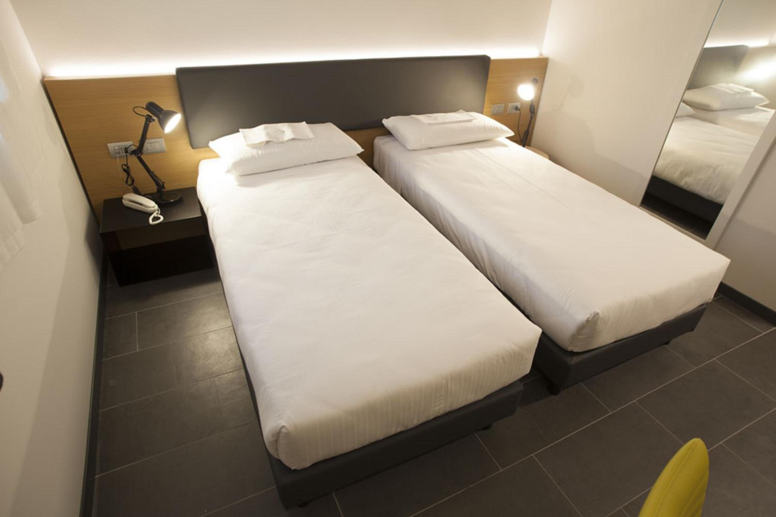 Comfort Double or Twin Room - Photo 8