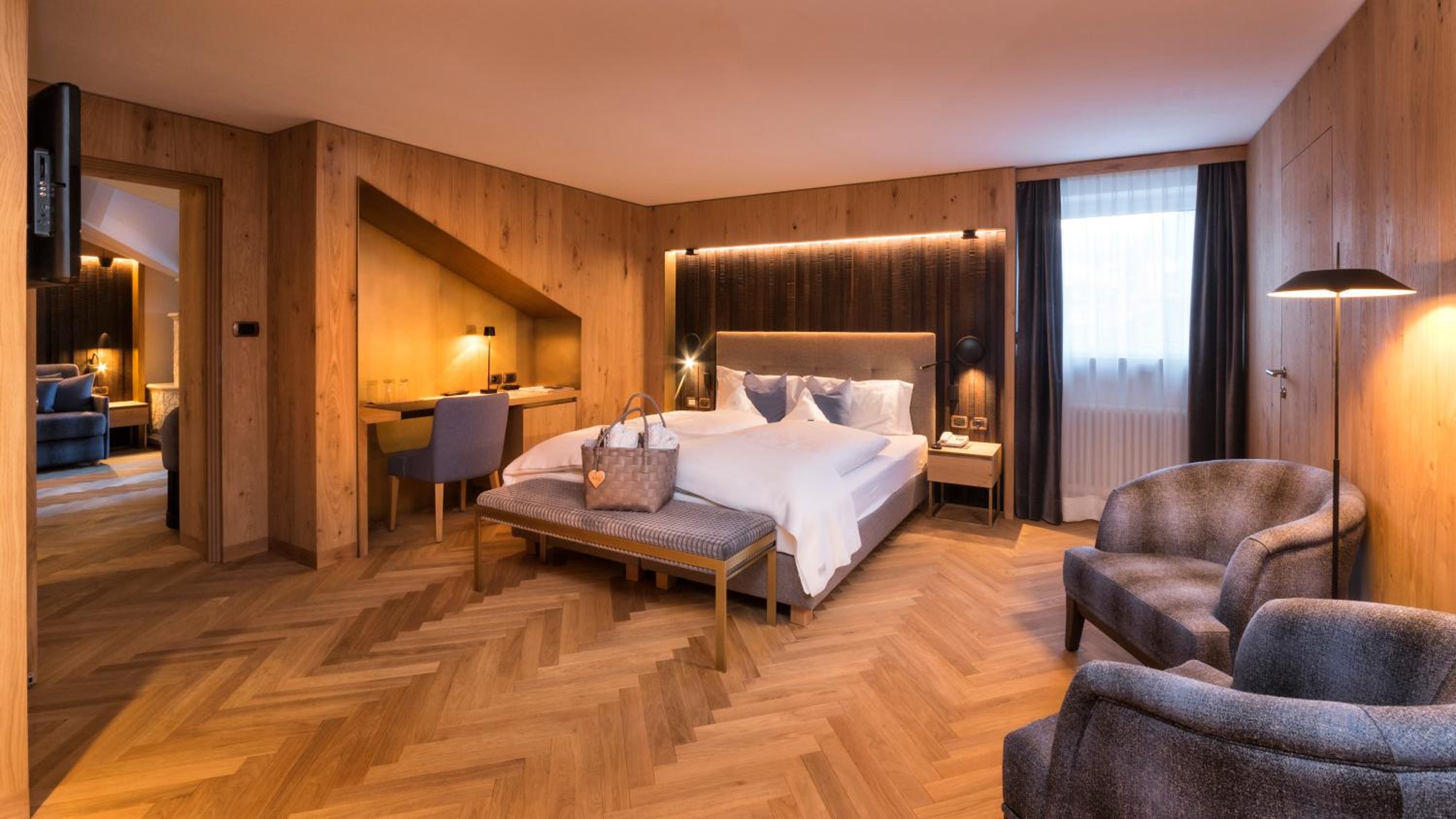 Suite photo 1