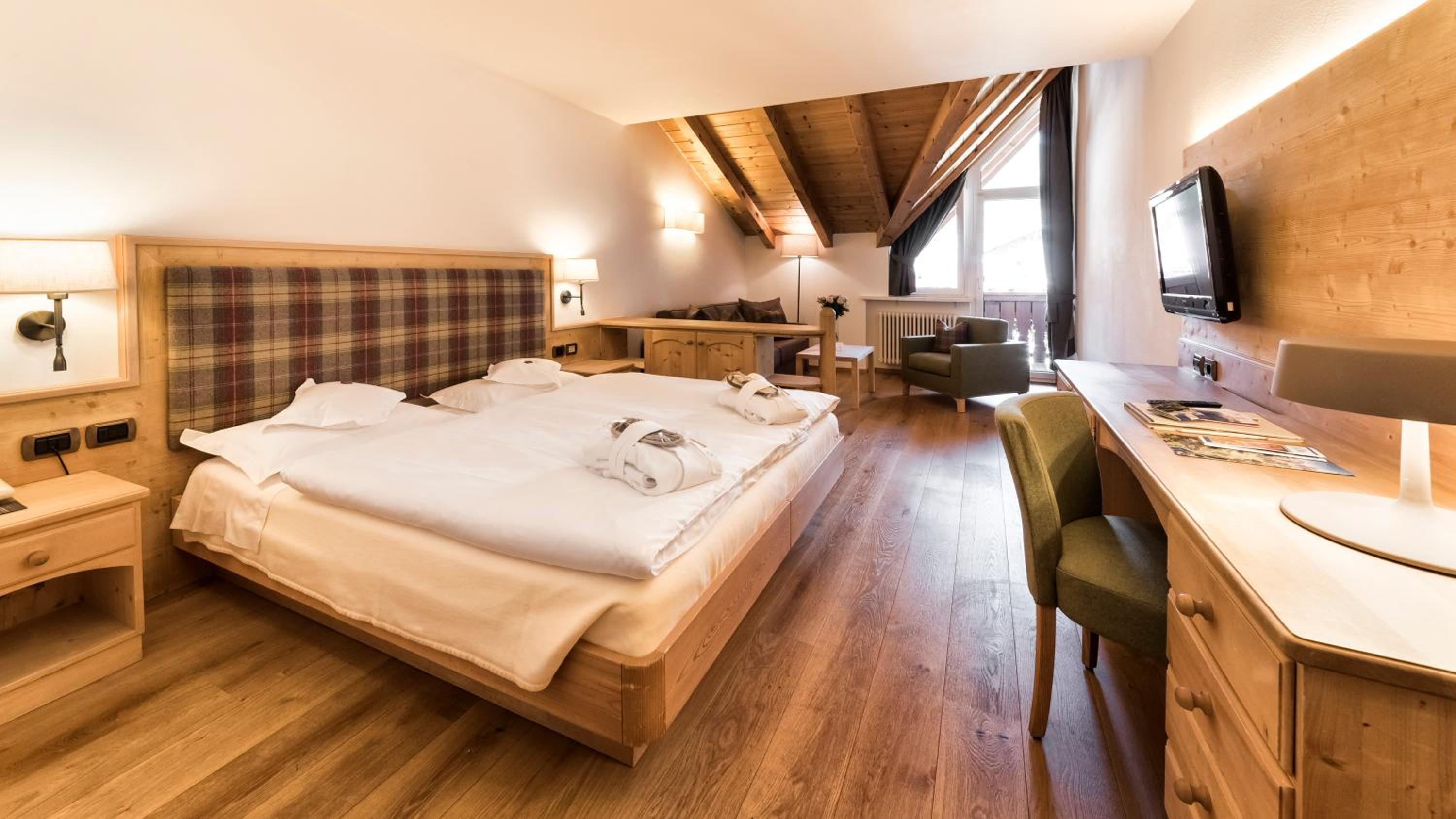 Superior Double or Twin Room - Photo 5