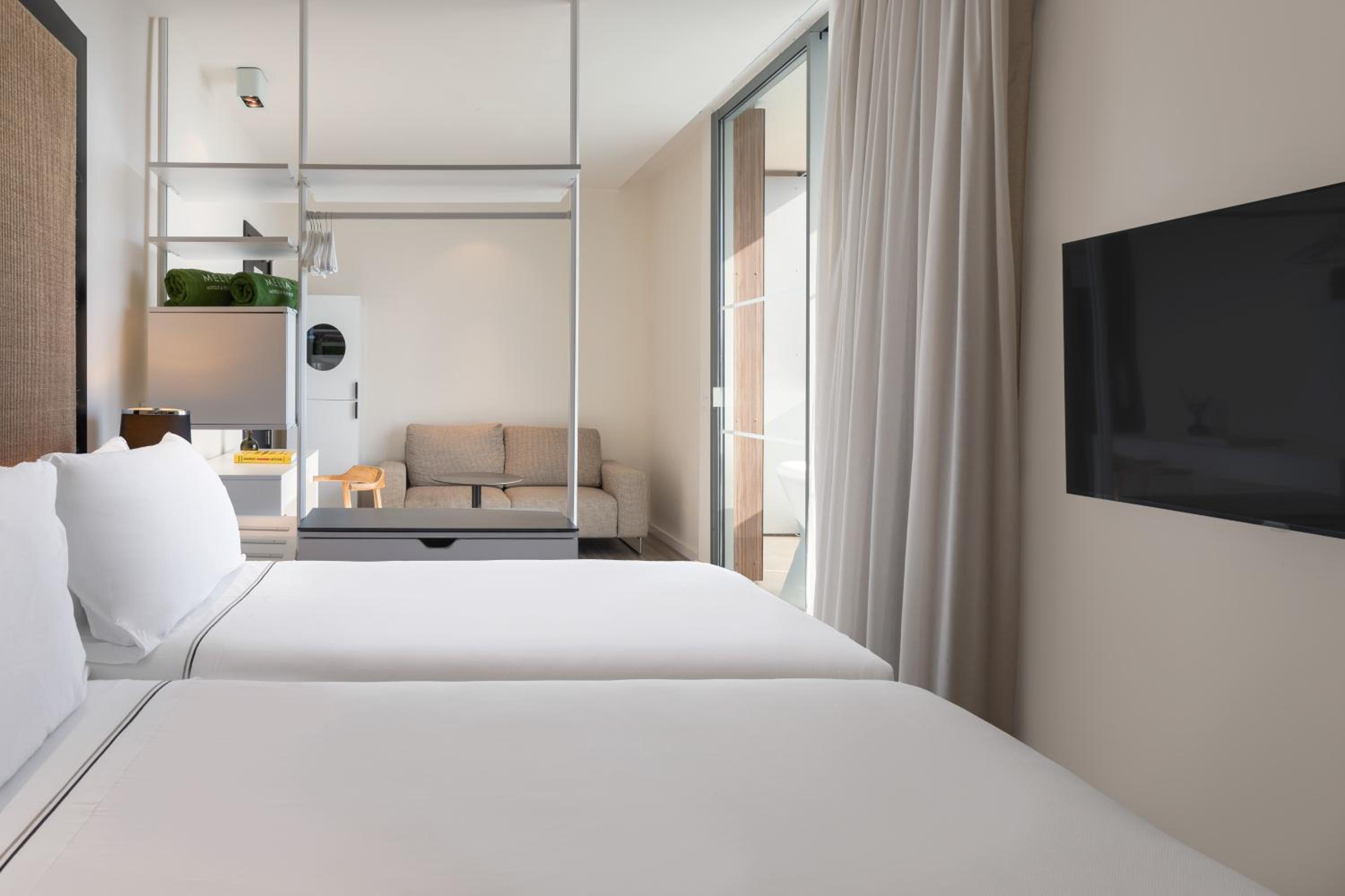 Meliá Room - Photo 9