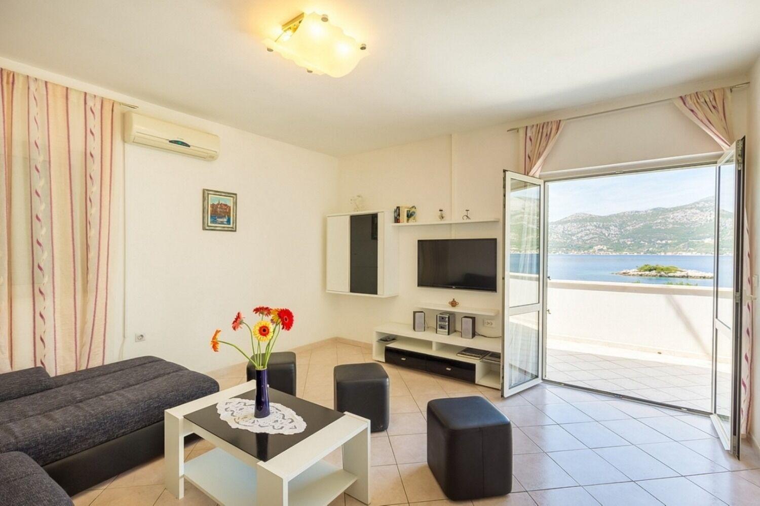 Three-Bedroom Vacation Home 