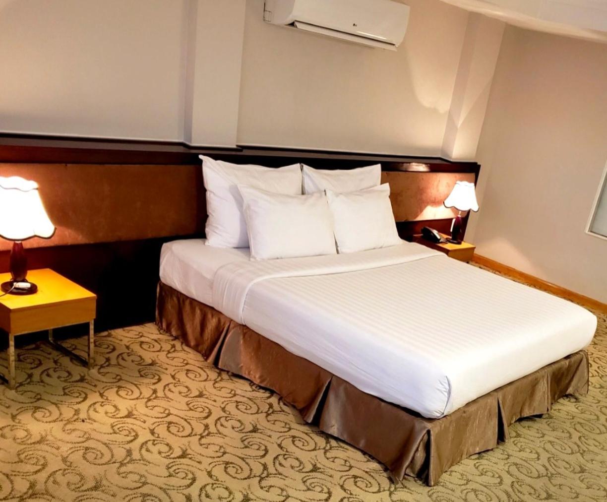 Deluxe Double Room photo 2