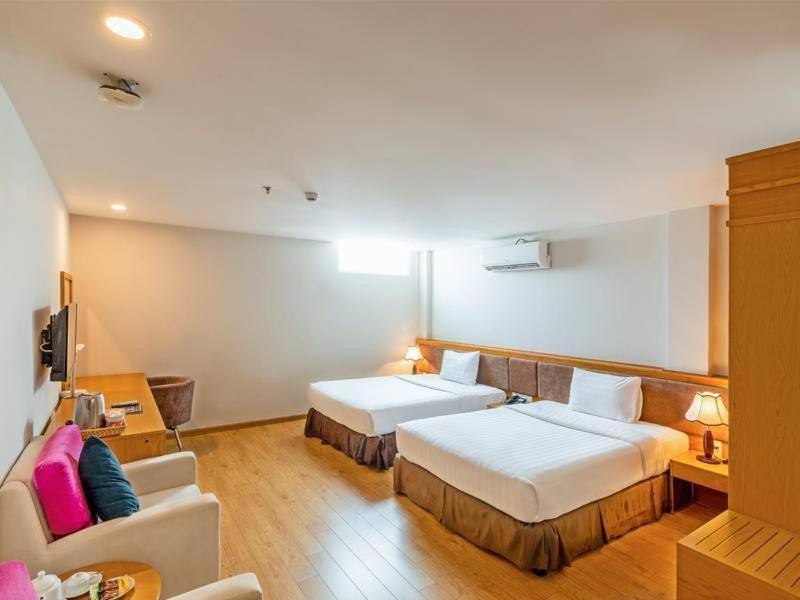 Deluxe Twin Room photo 1