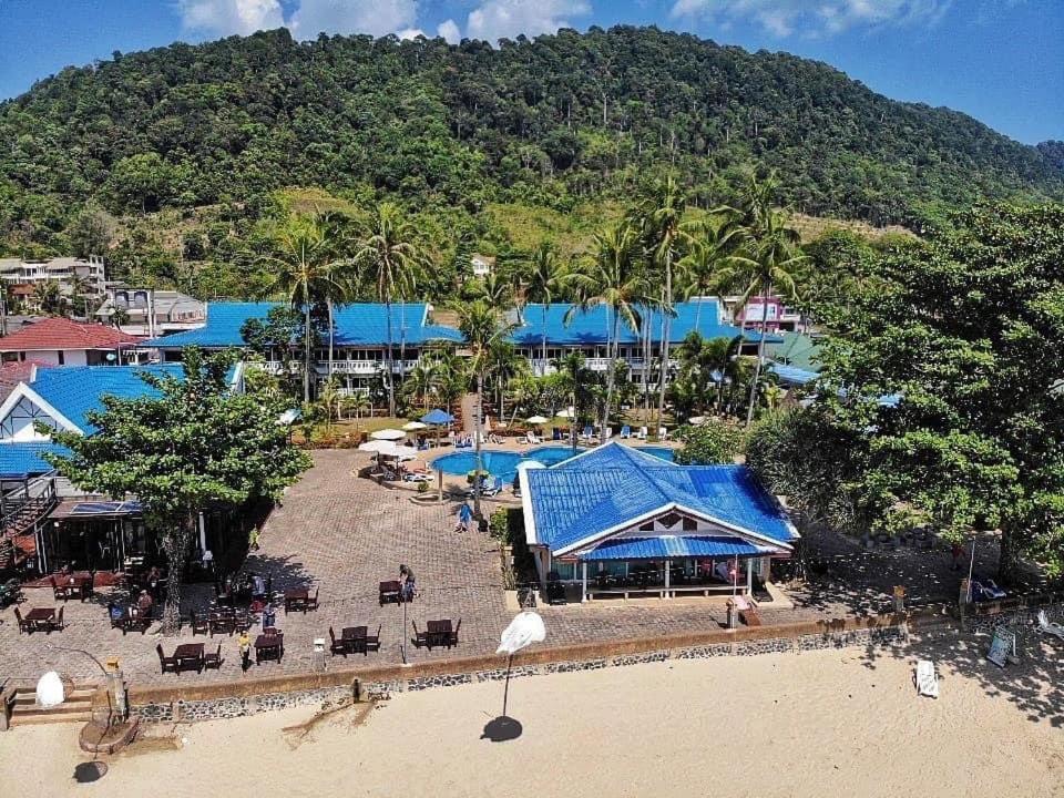 Villa with Sea View photo 3