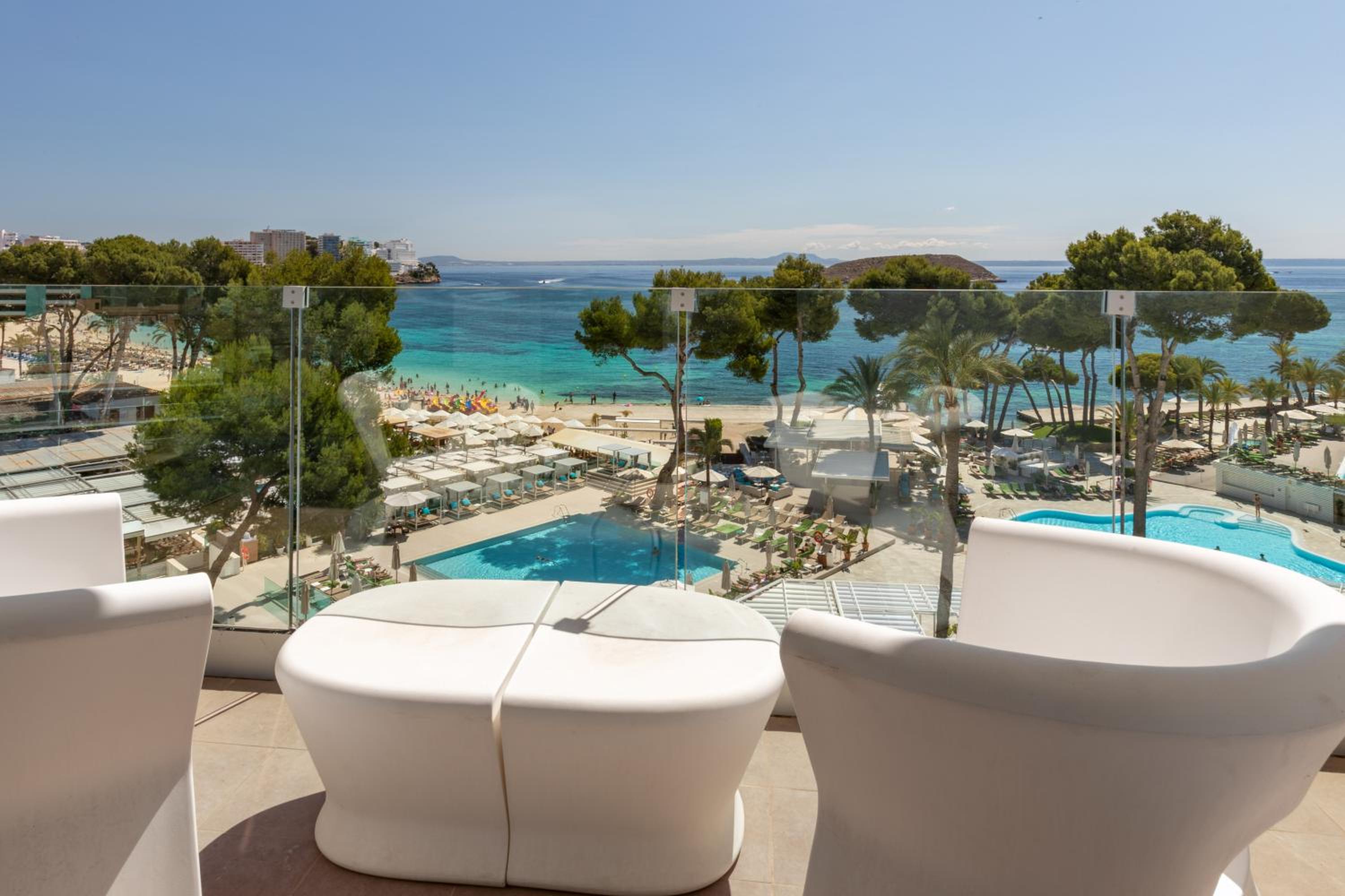 The Level Grand Suite