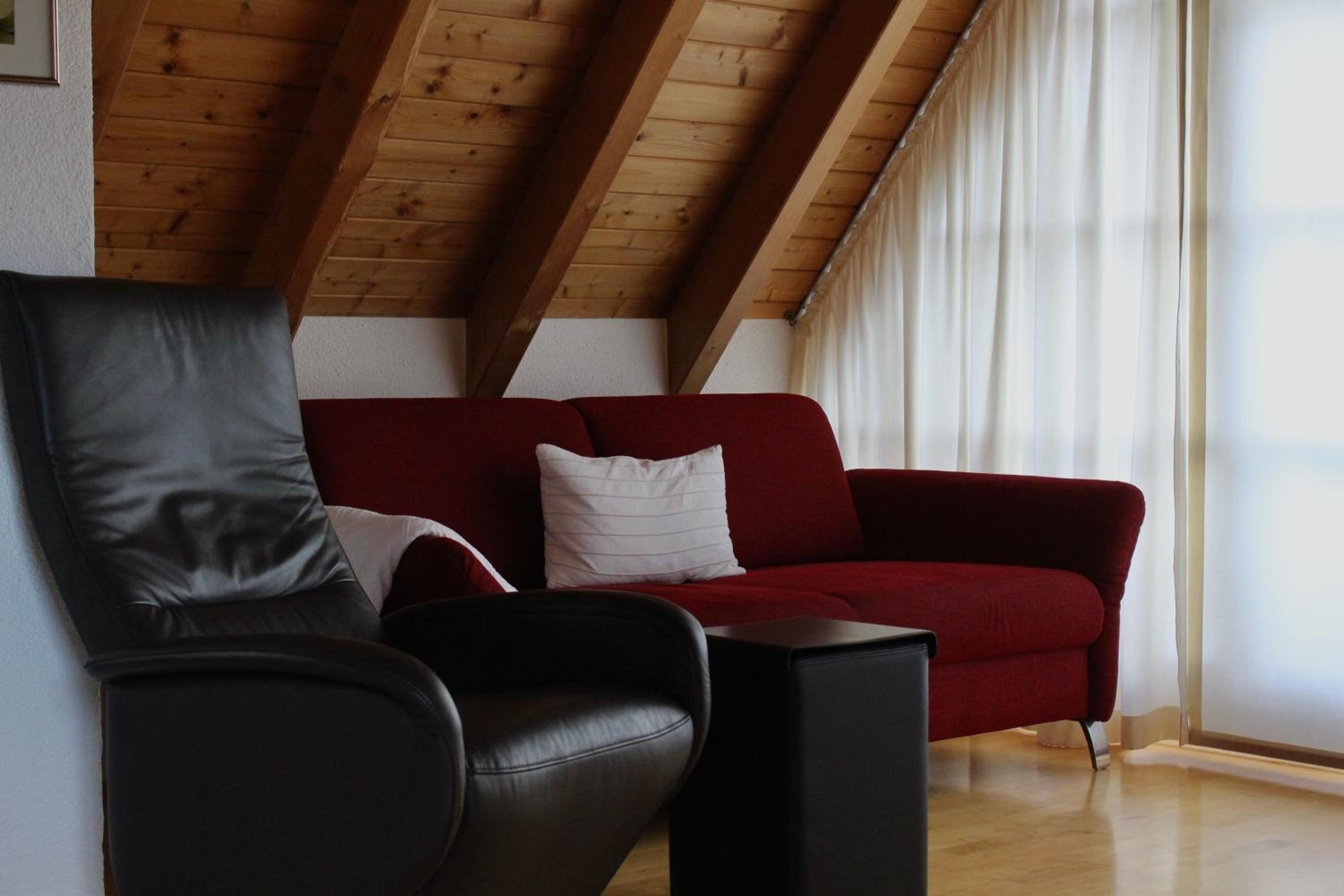 Apartment with Terrace - Photo 5