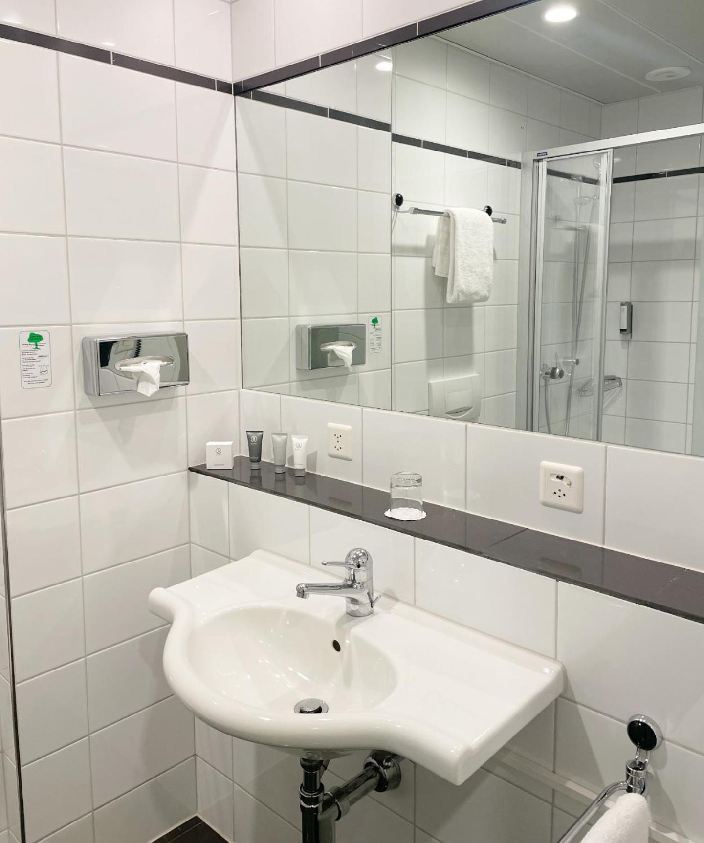 Single Room photo 3