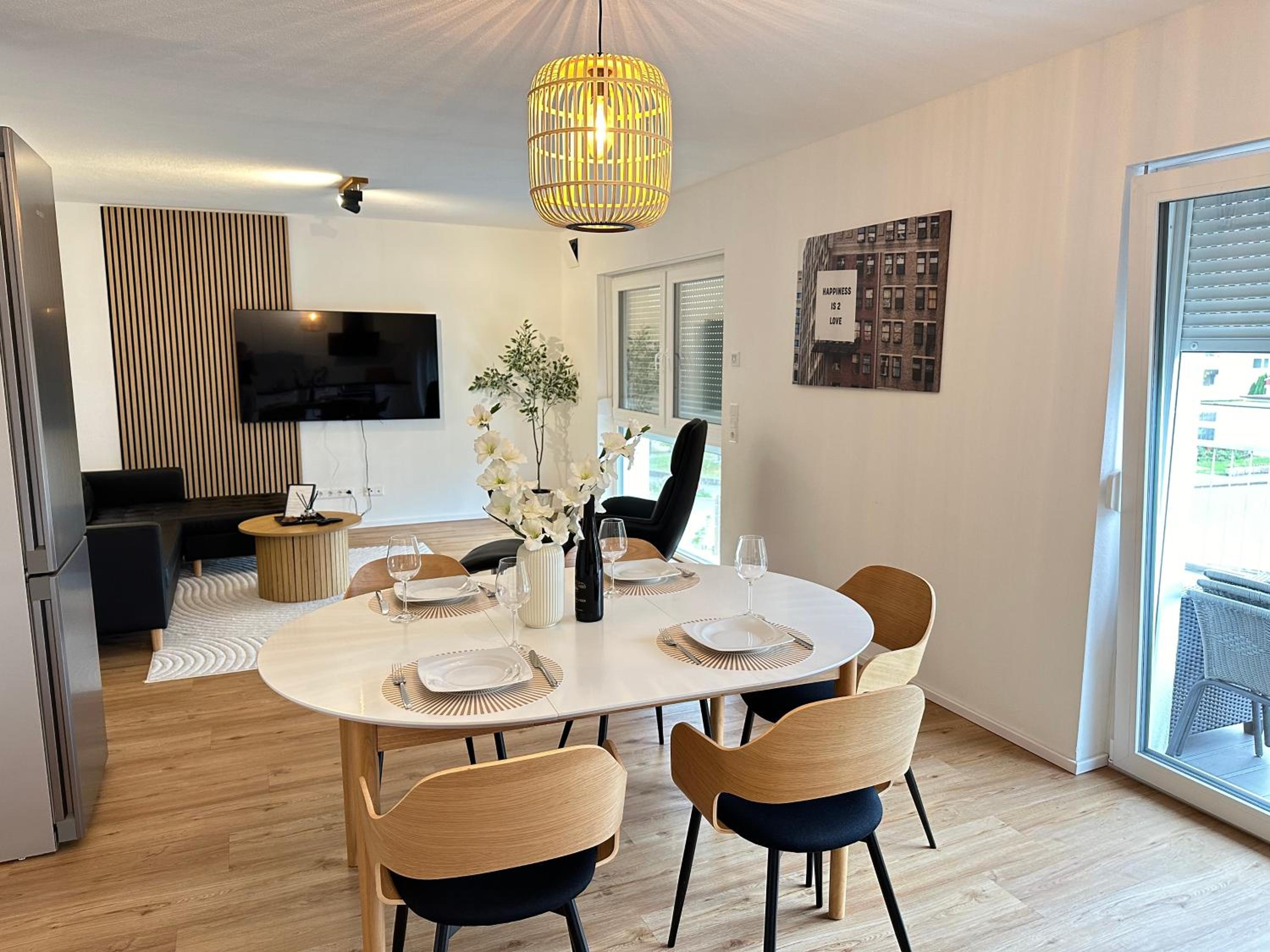Two-Bedroom Deluxe Apartment With Balcony photo 2