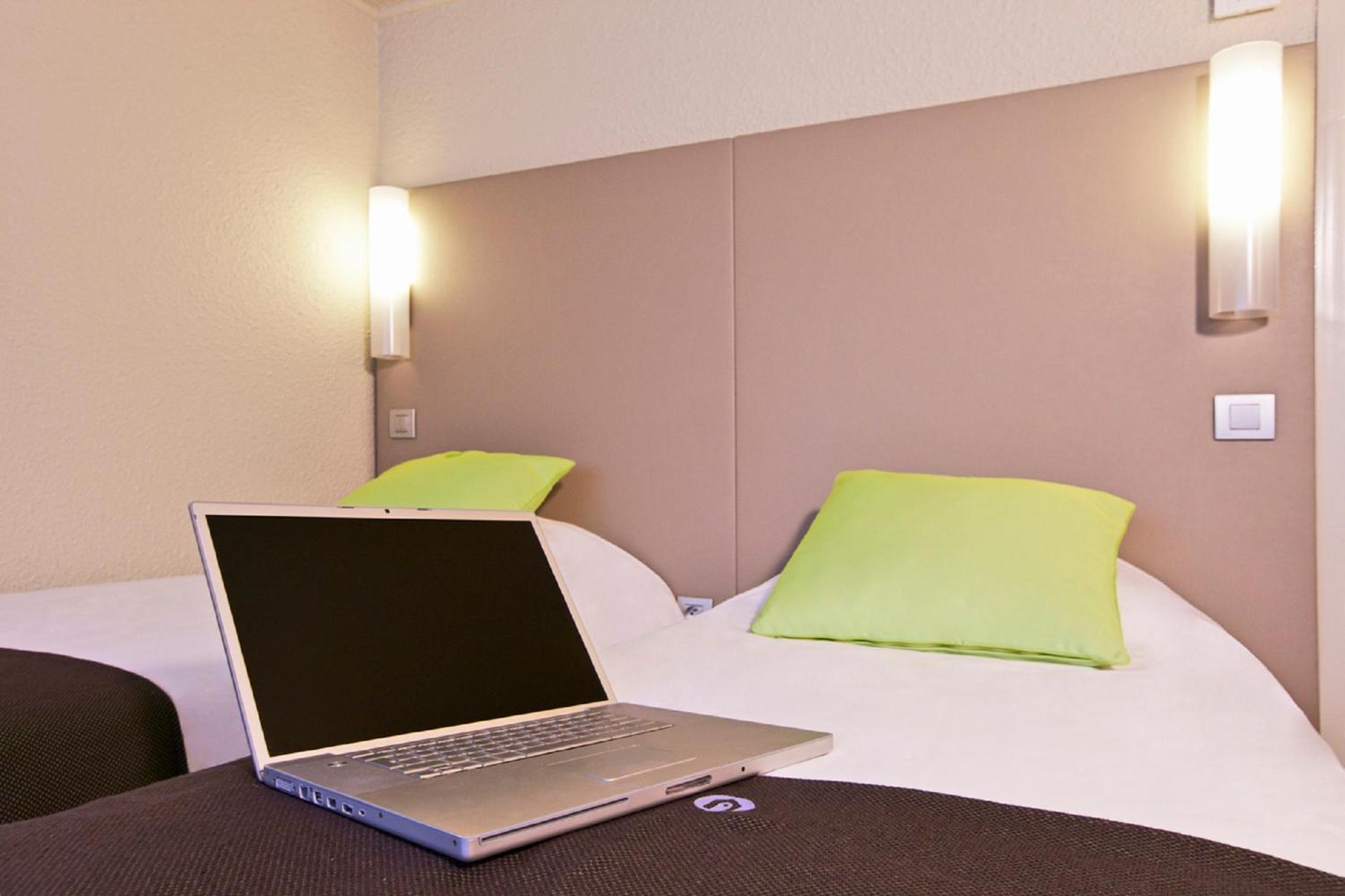 Twin Room - Photo 1