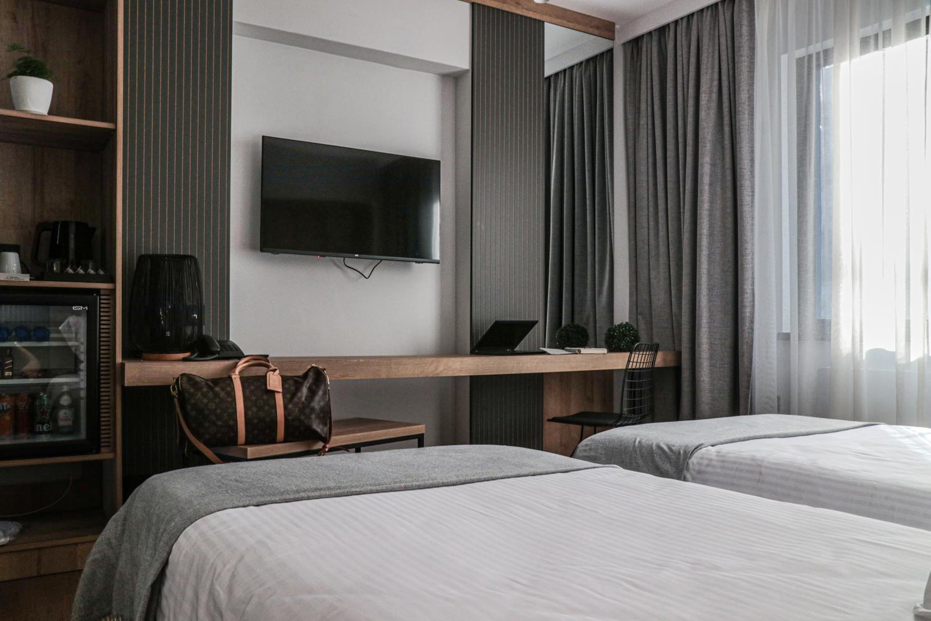 Comfort Twin Room - Non-Smoking - Photo 2