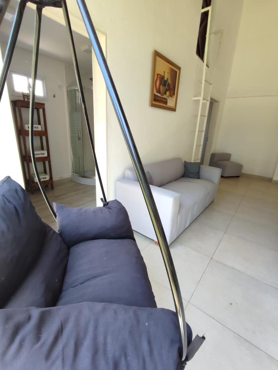 Seven-Bedroom House photo 2