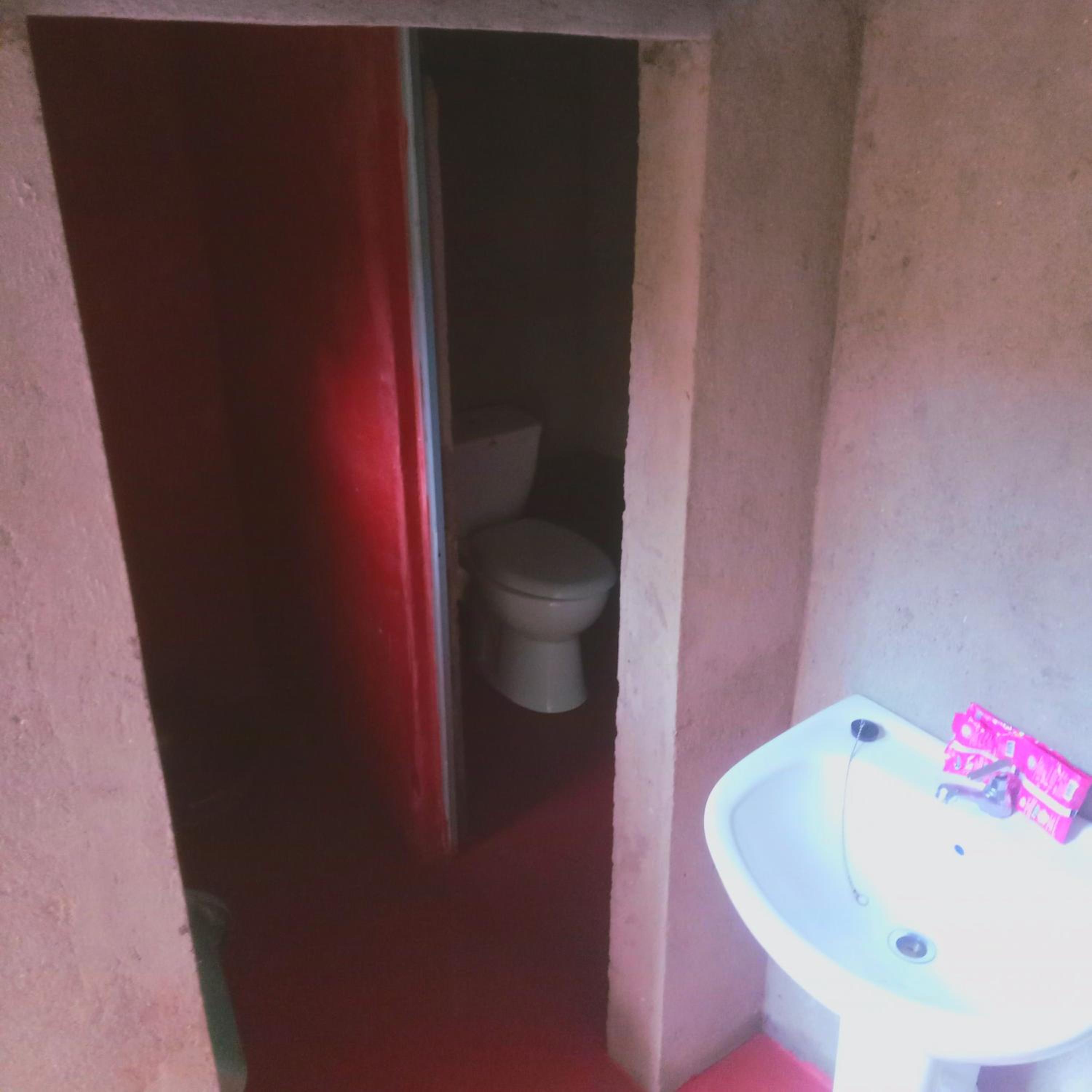 Budget Double Room photo 3