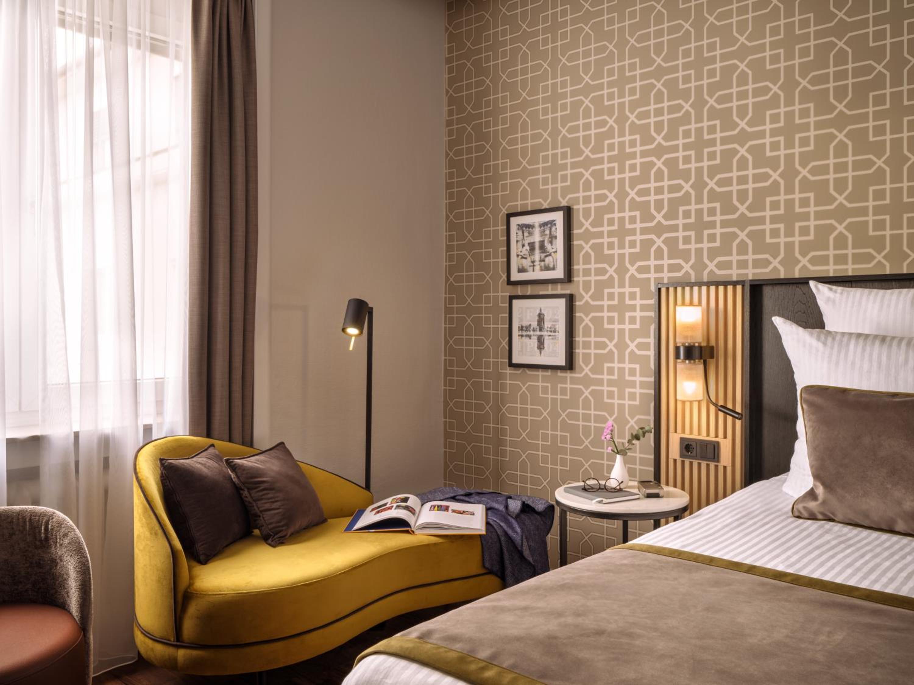 Executive Twin Room - Photo 2